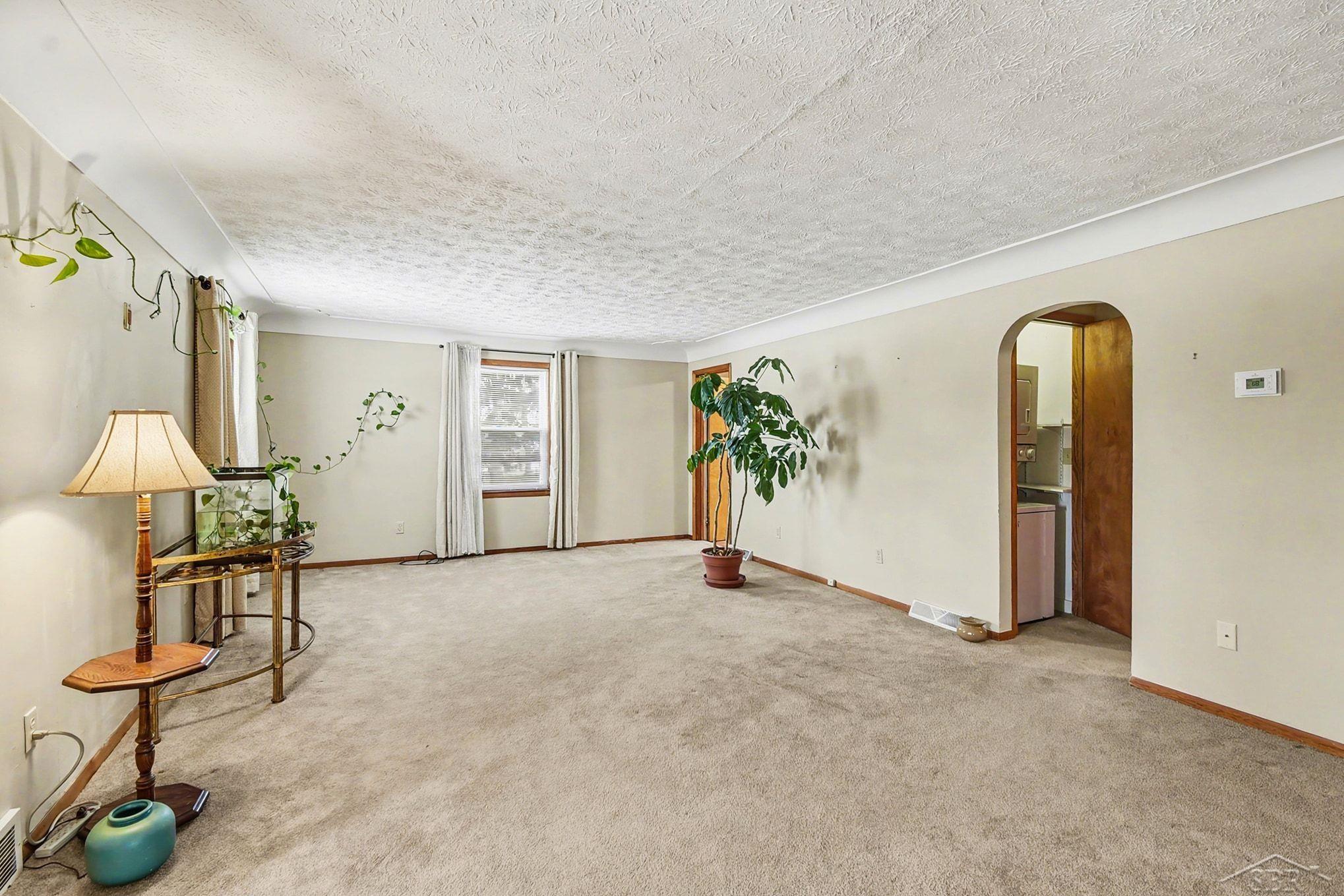 3525 Shattuck Road, Saginaw, MI, 48603