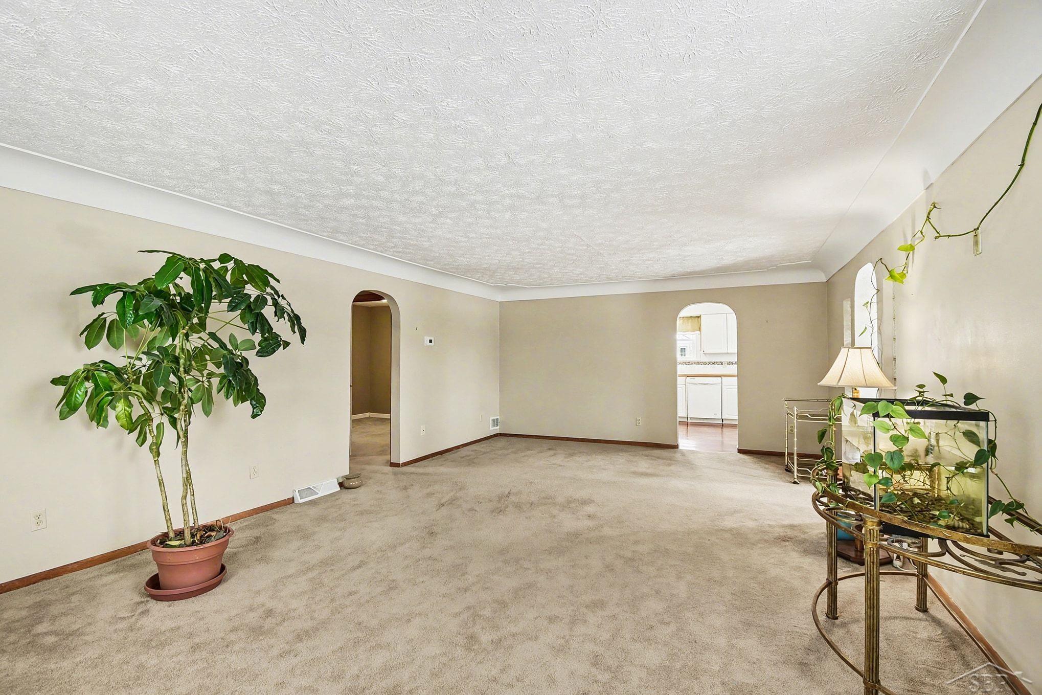 3525 Shattuck Road, Saginaw, MI, 48603