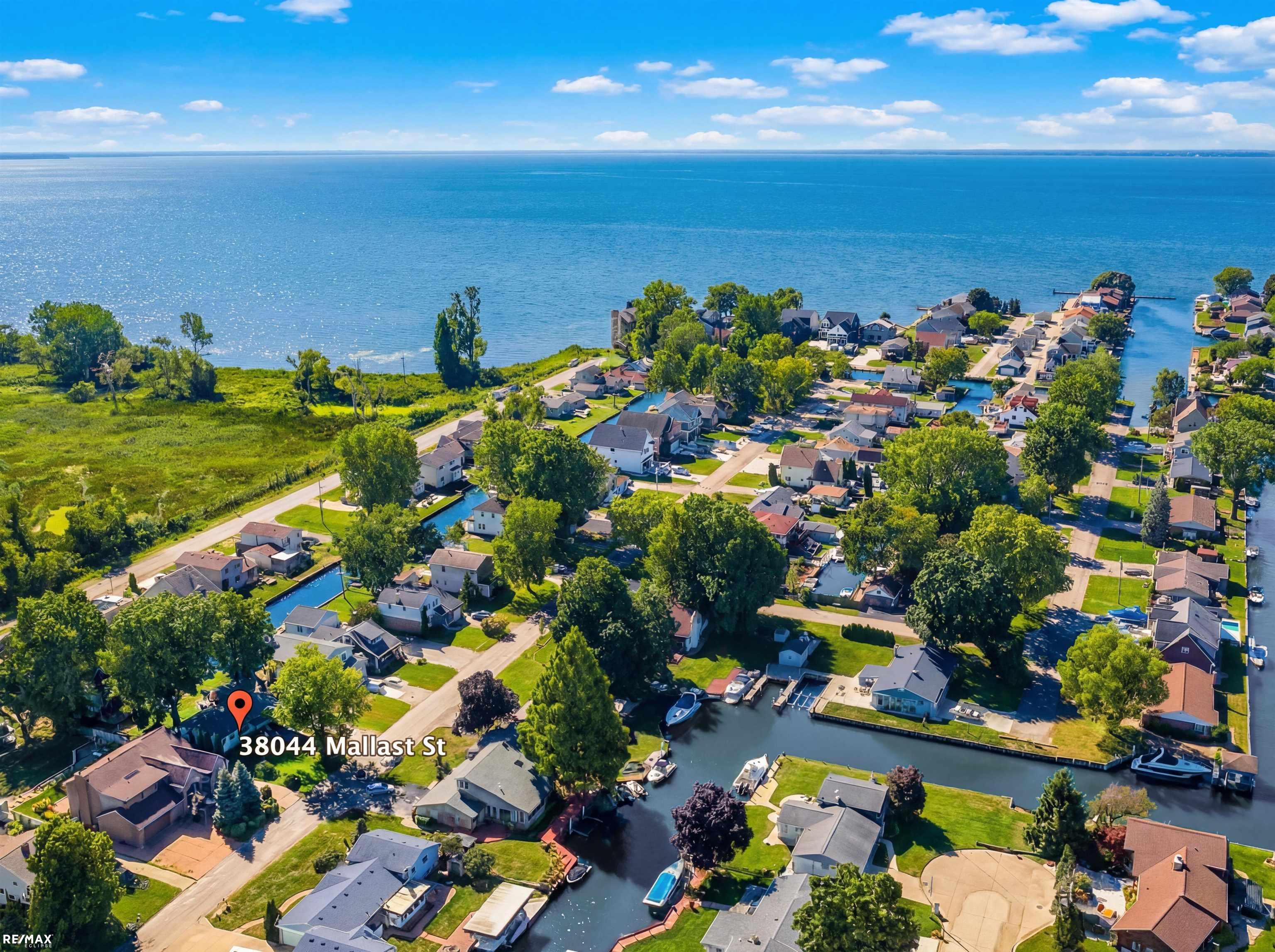 38044 Mallast Street, Harrison Twp, MI, 48045