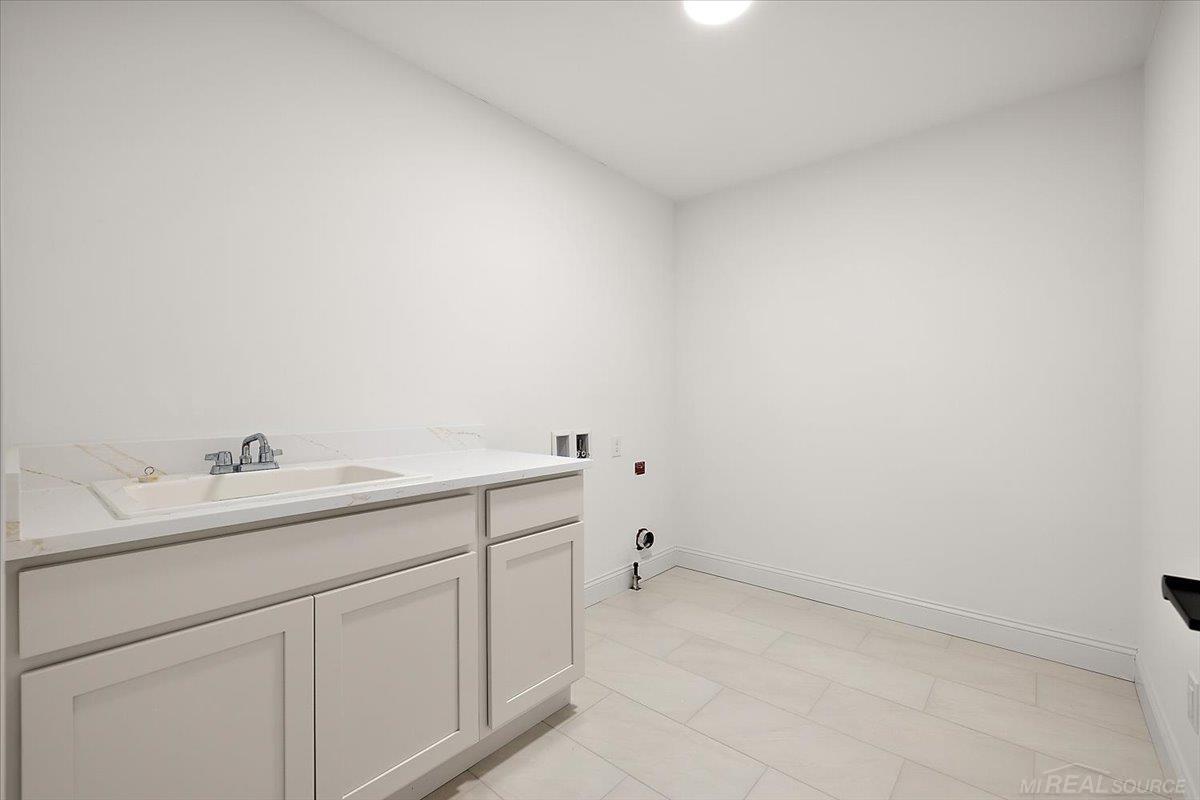 28326 Nadia Lane photo 34