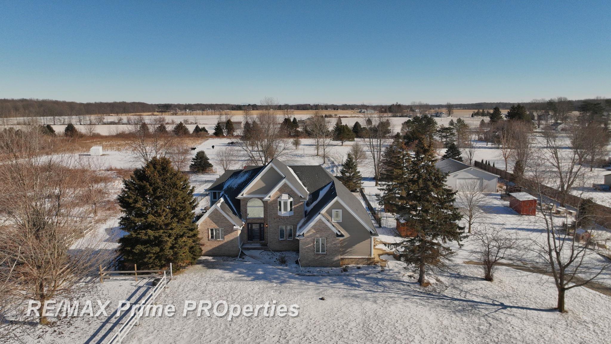 5582 East Spaniel Drive, Ann Arbor, MI, 48108