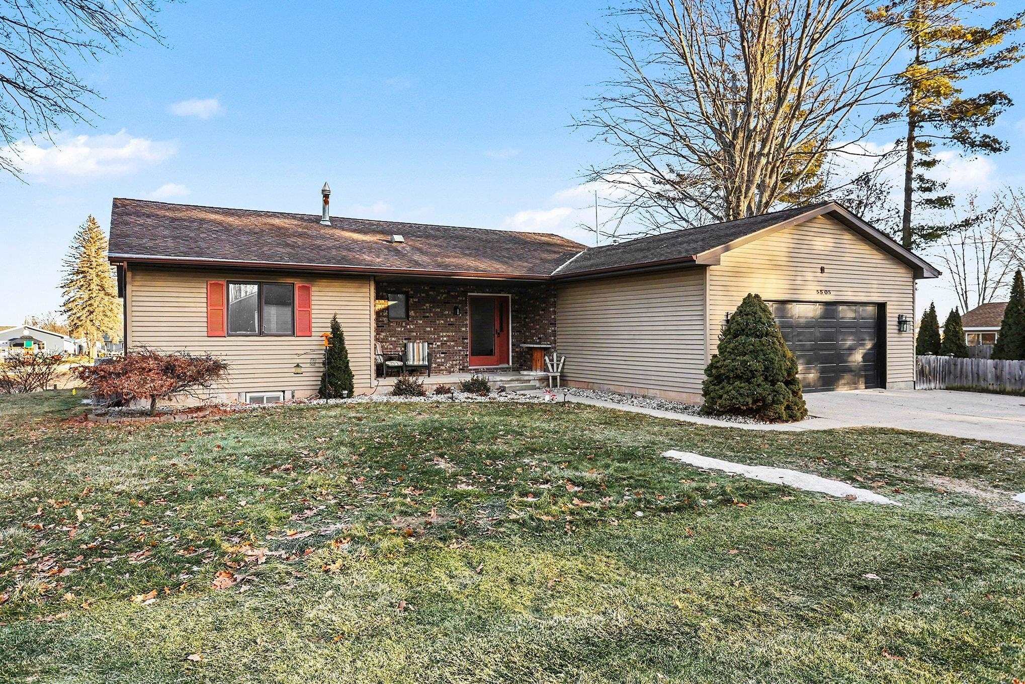 Homes for sale in Beaverton, MI | 5505 Red Oak Dr, Beaverton, MI 48612 | MLS# 50197703