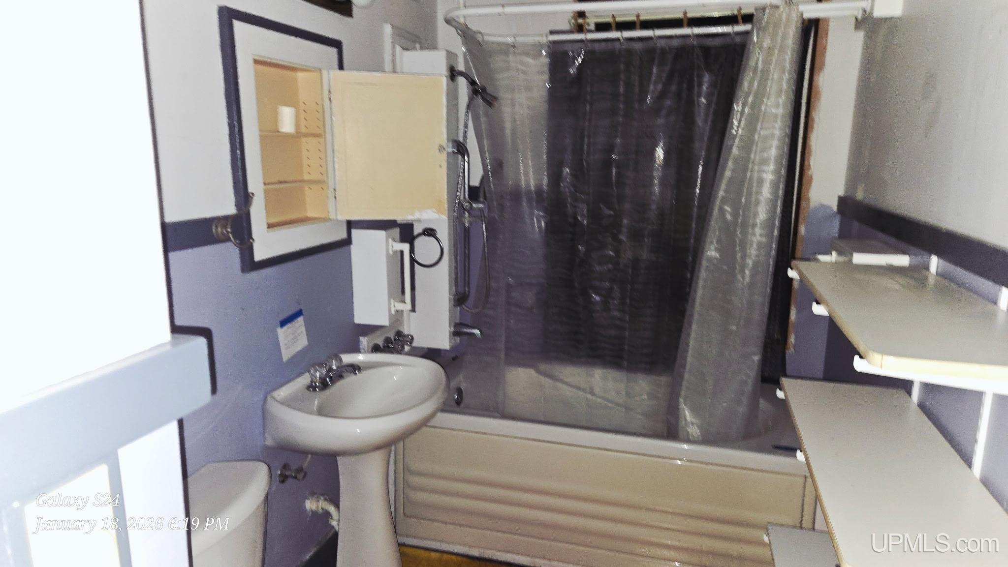 607 Washington Avenue, Iron River, MI, 49935