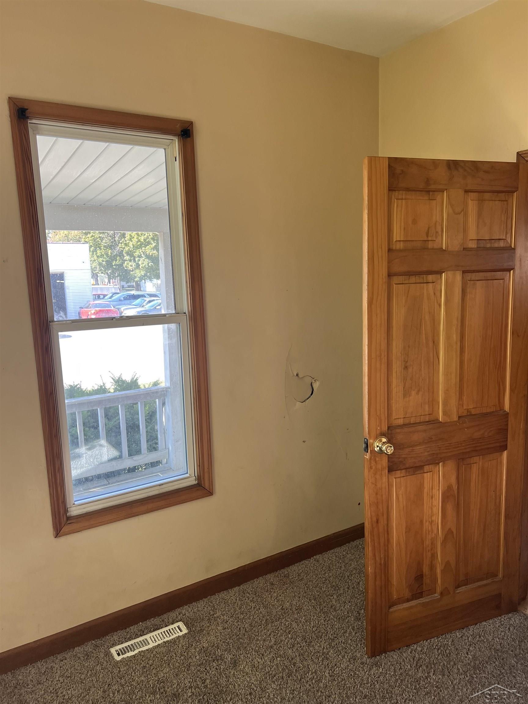 1522 Mackinaw Street photo 9