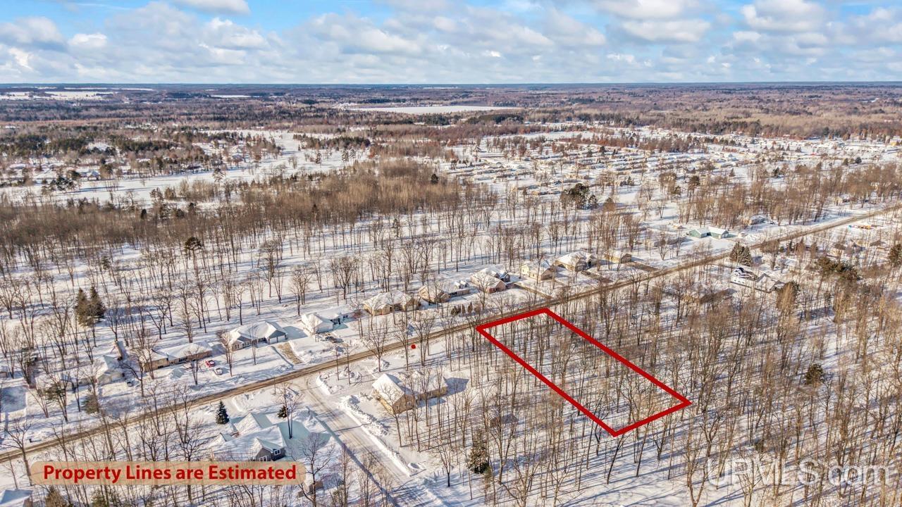 Homes for sale in Gladstone, MI | 57 Tipperary Rd, Gladstone, MI 49837 | MLS# 50198014