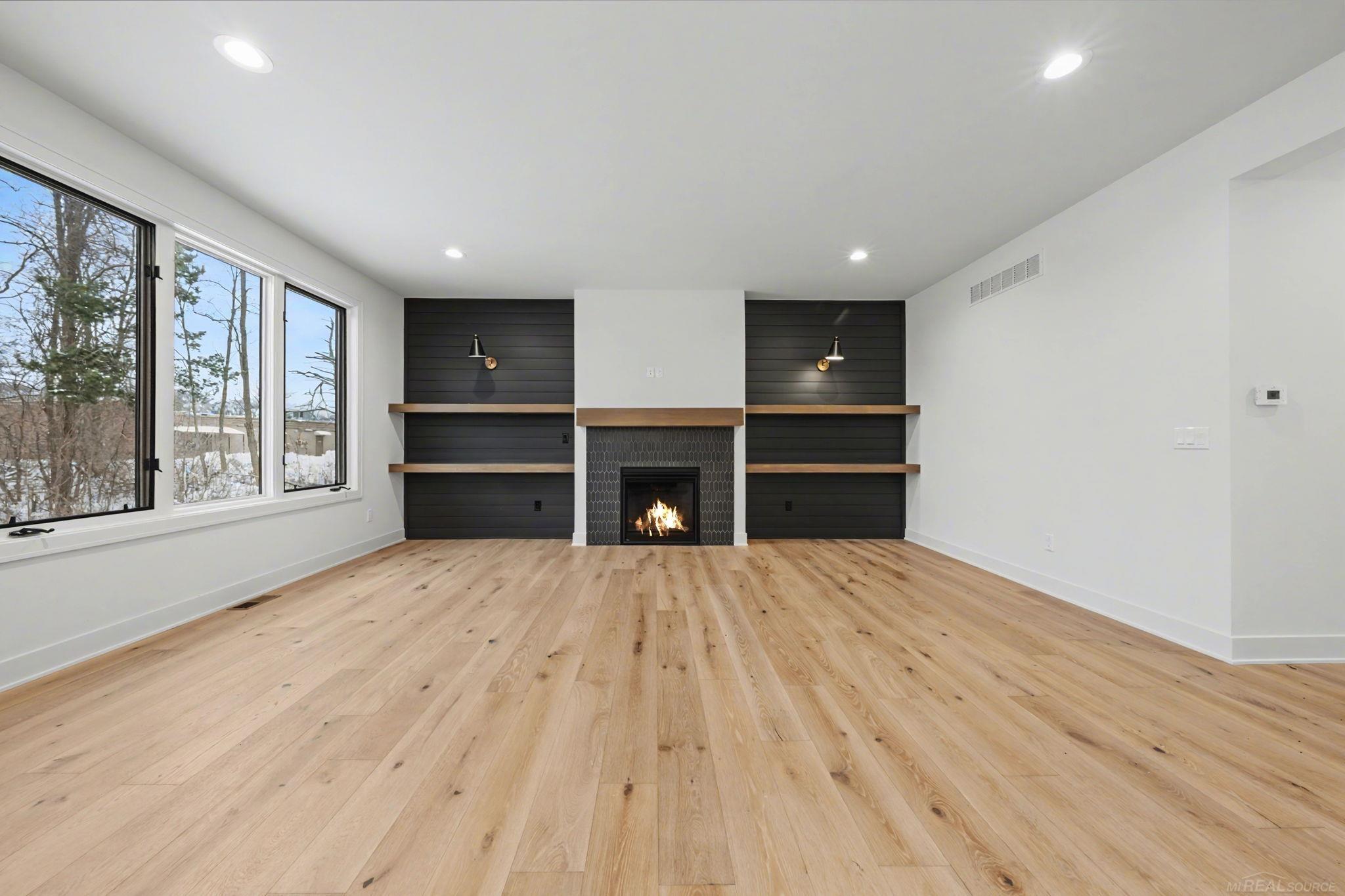 54729 Camden Court, Shelby Twp, MI, 48316