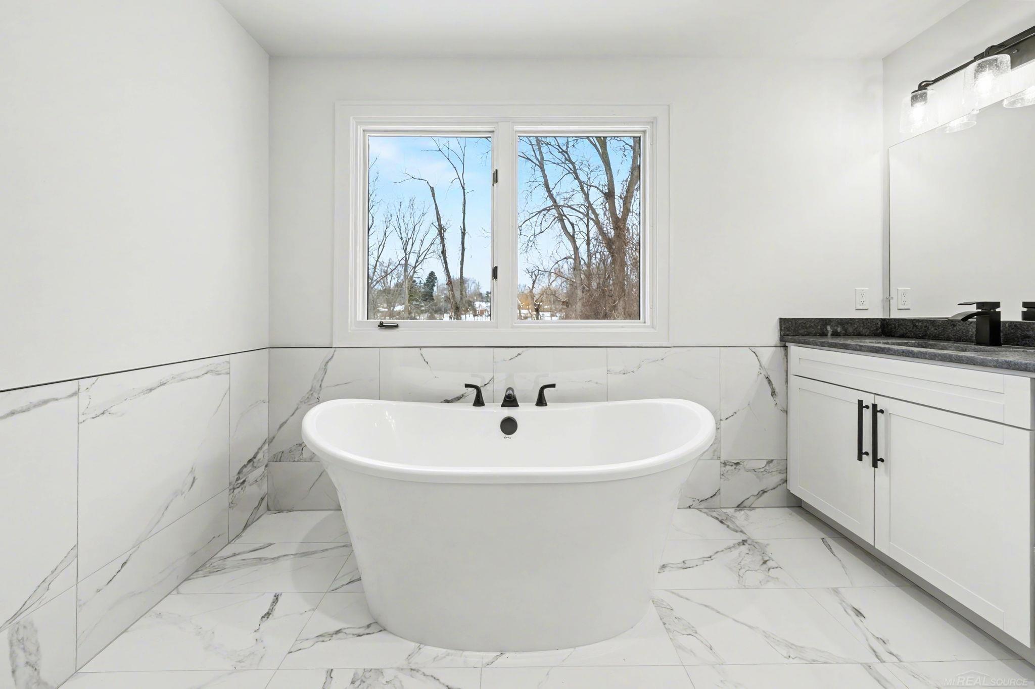 54729 Camden Court, Shelby Twp, MI, 48316