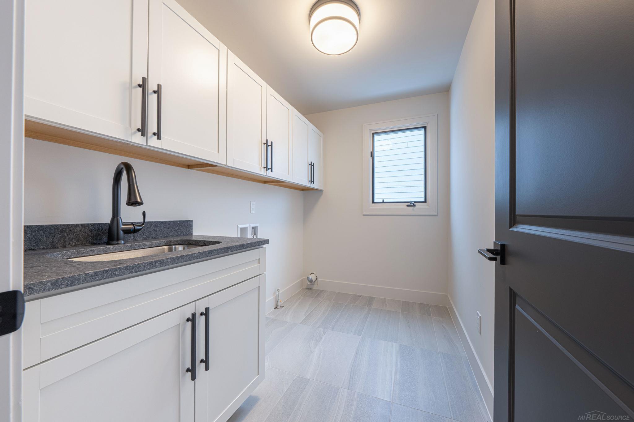 54729 Camden Court, Shelby Twp, MI, 48316