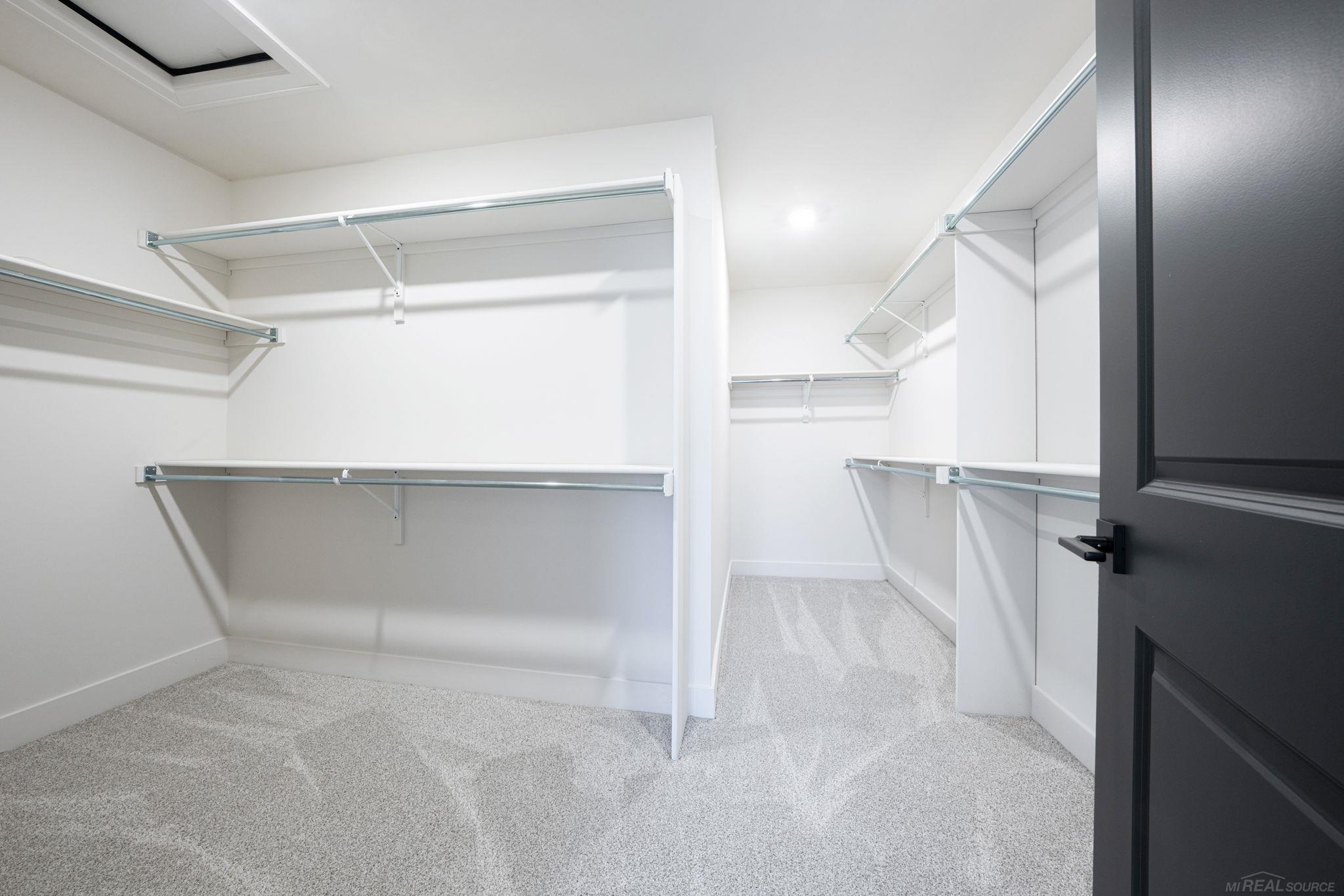 54729 Camden Court, Shelby Twp, MI, 48316