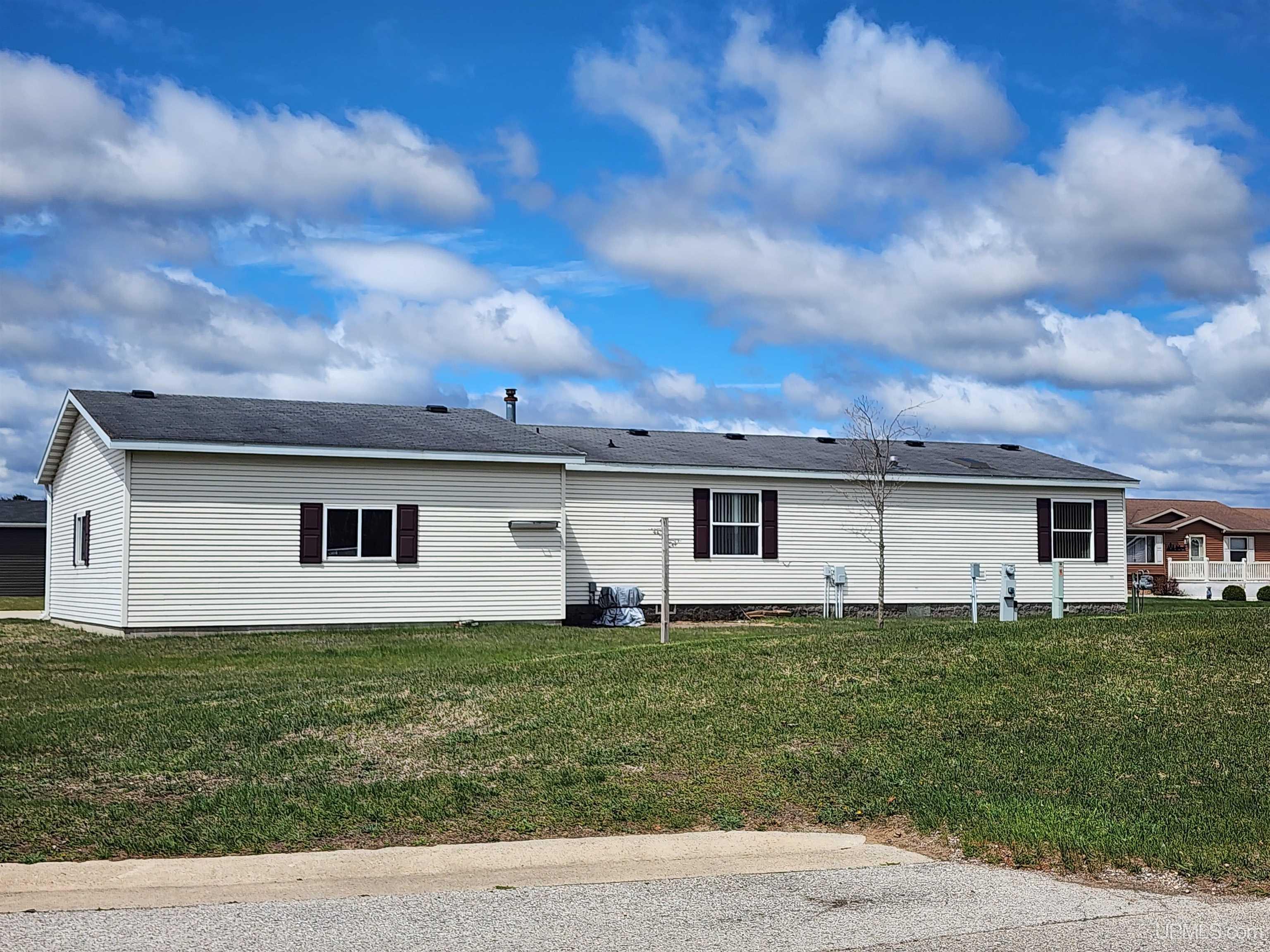 Homes for sale in Escanaba, MI | 1620 Willow Creek Rd, Escanaba, MI 49829 | MLS# 50198054