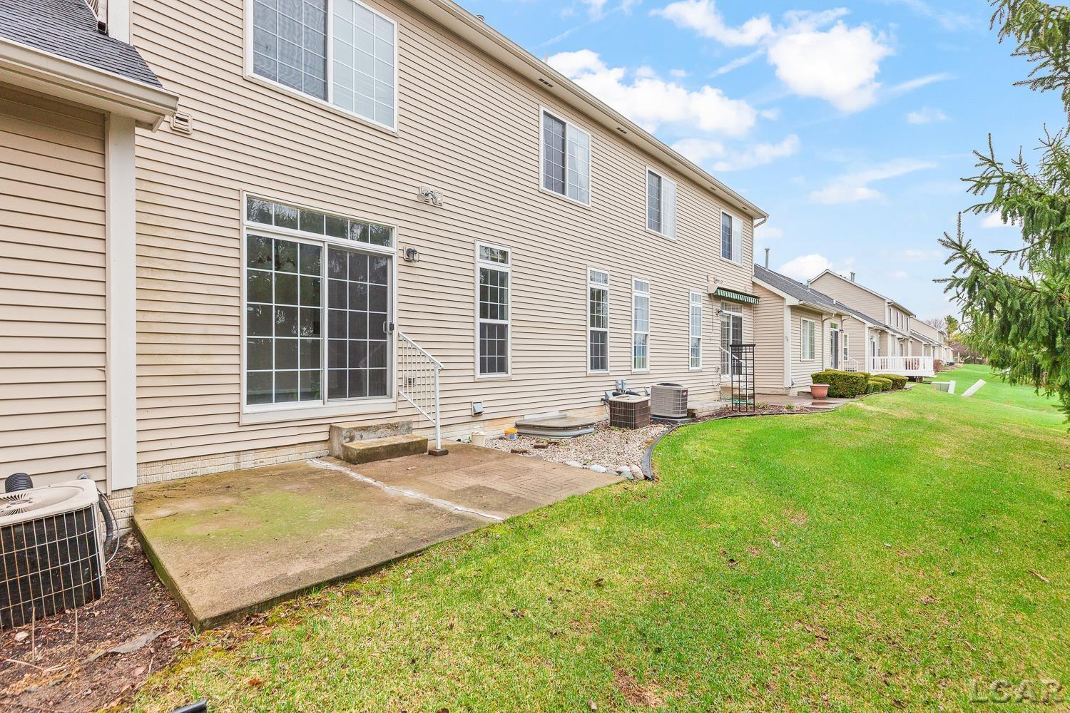 Photo 2 of Condo for sale at 112 Burwyck Park Dr, Saline, MI 48176 | MLS# 56050198138 | Listing updated on 2026-09-25