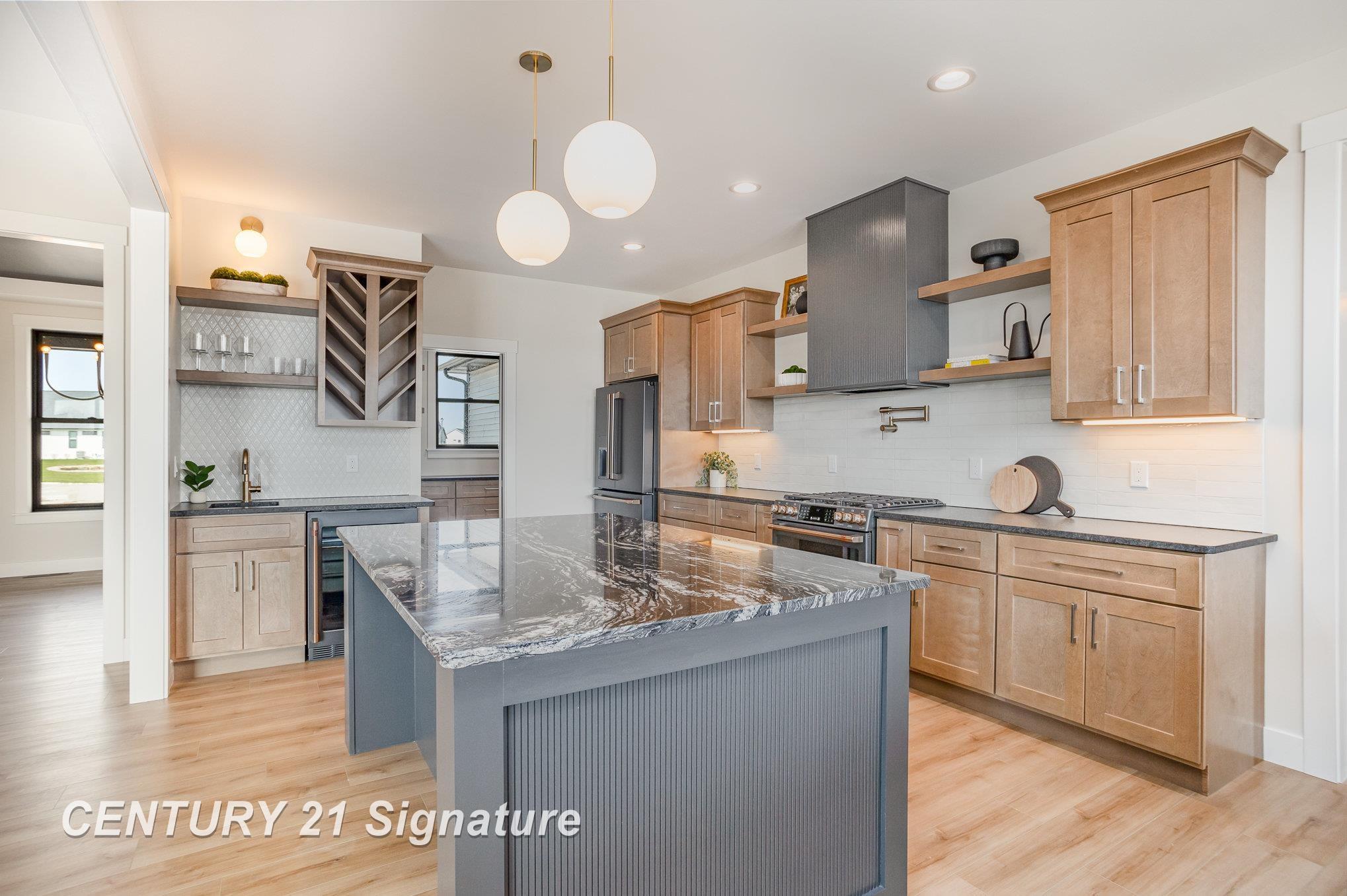 23 E Grove Court, Freeland, MI, 48623