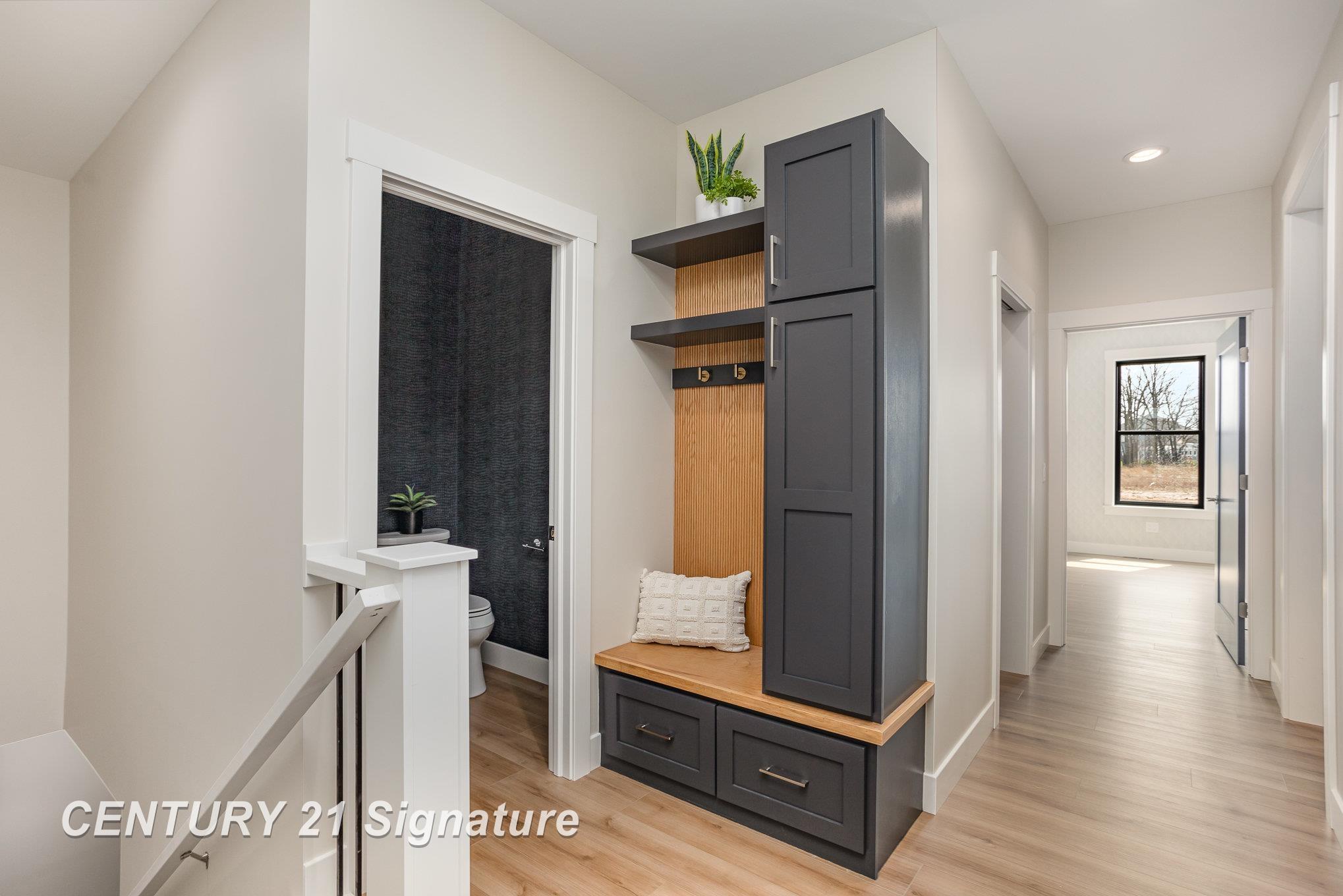 23 E Grove Court, Freeland, MI, 48623