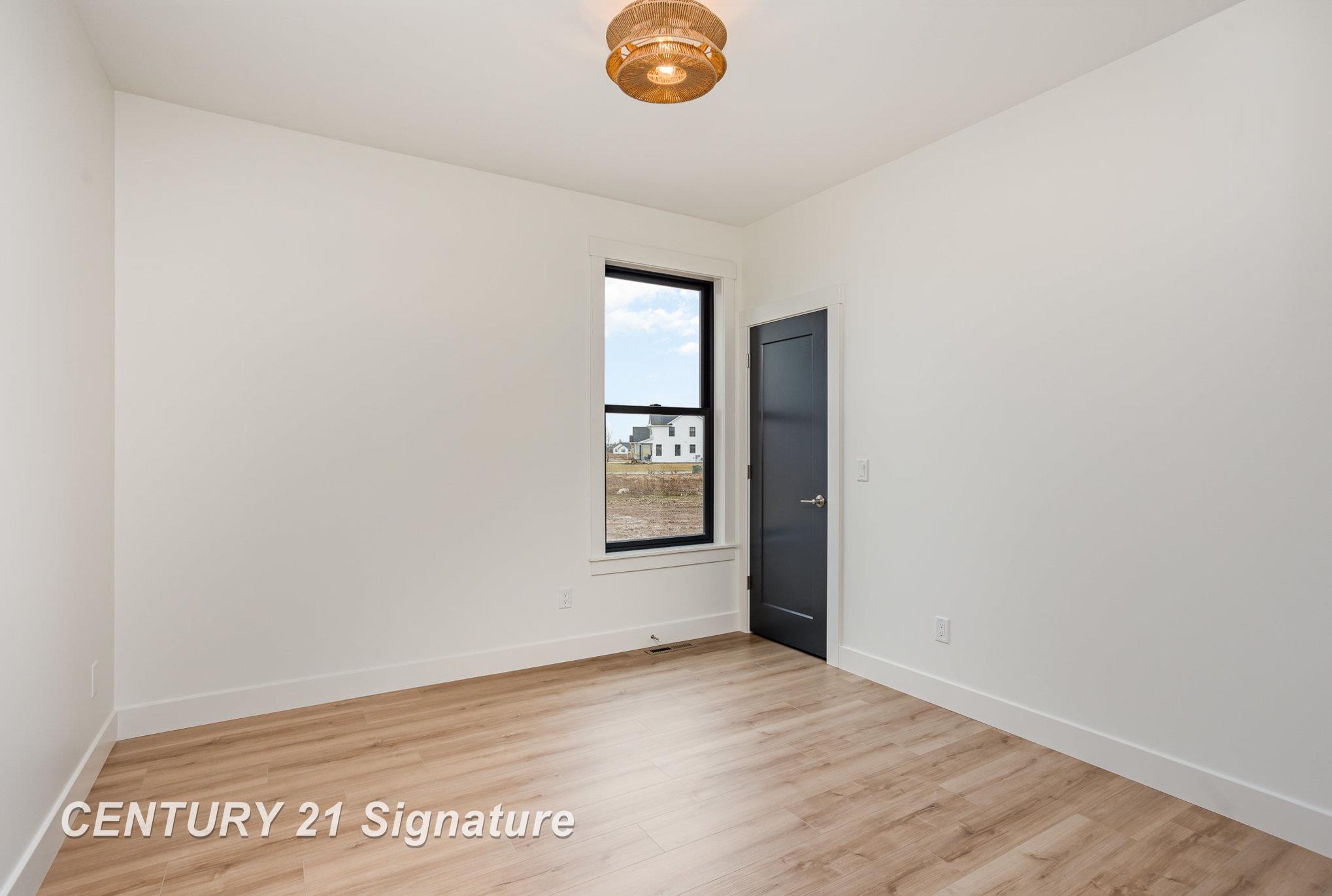 23 E Grove Court, Freeland, MI, 48623