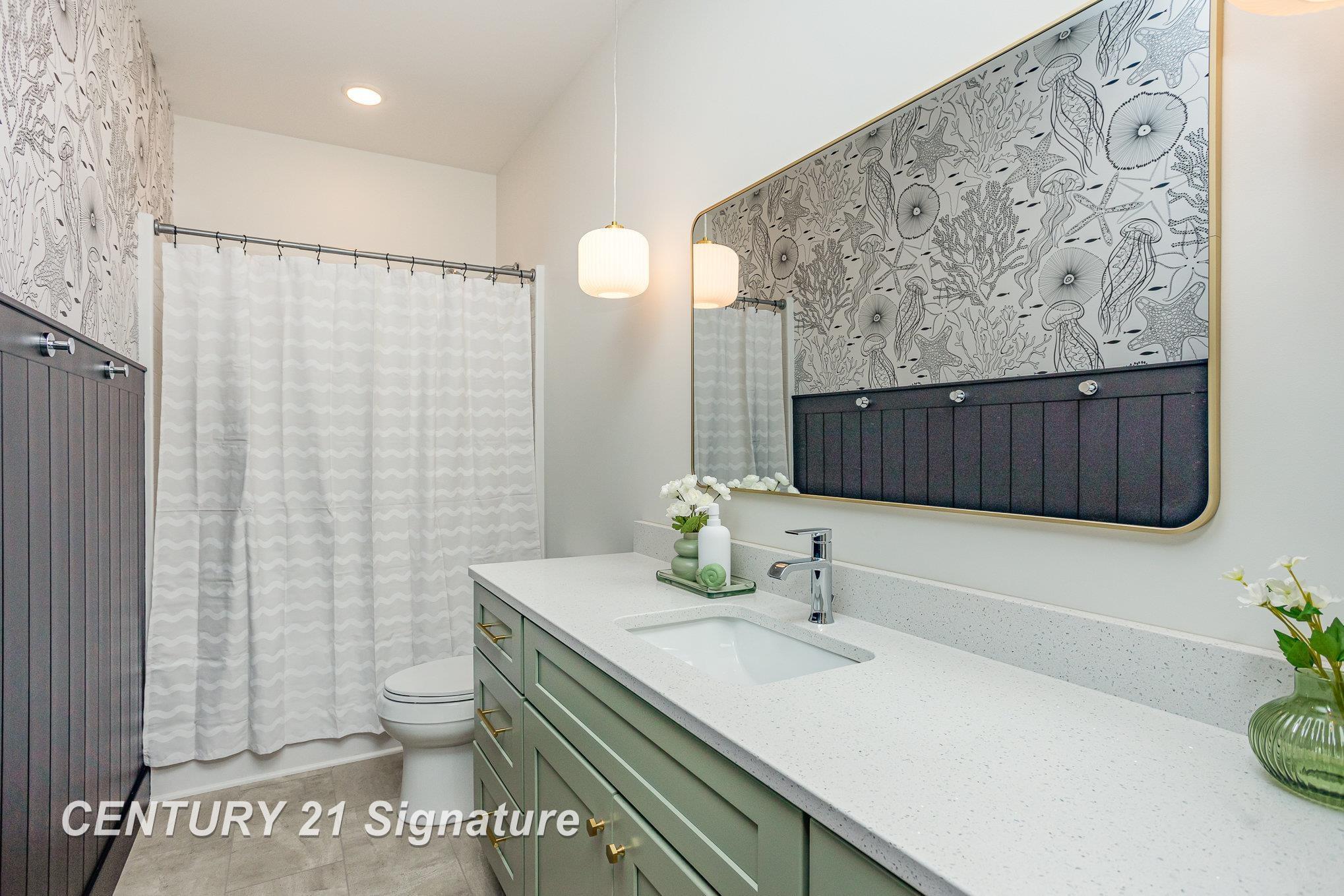 23 E Grove Court, Freeland, MI, 48623