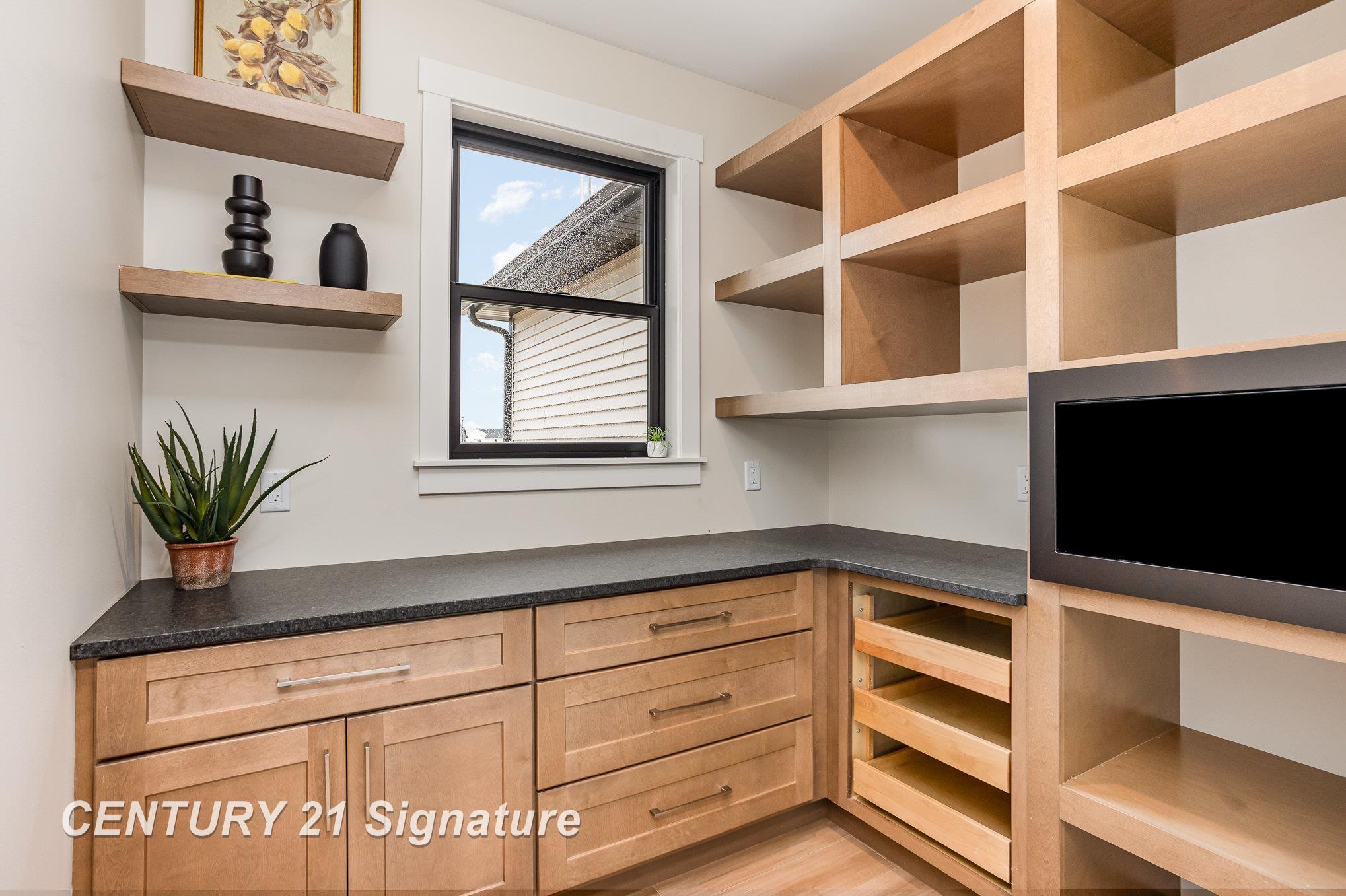 23 E Grove Court, Freeland, MI, 48623