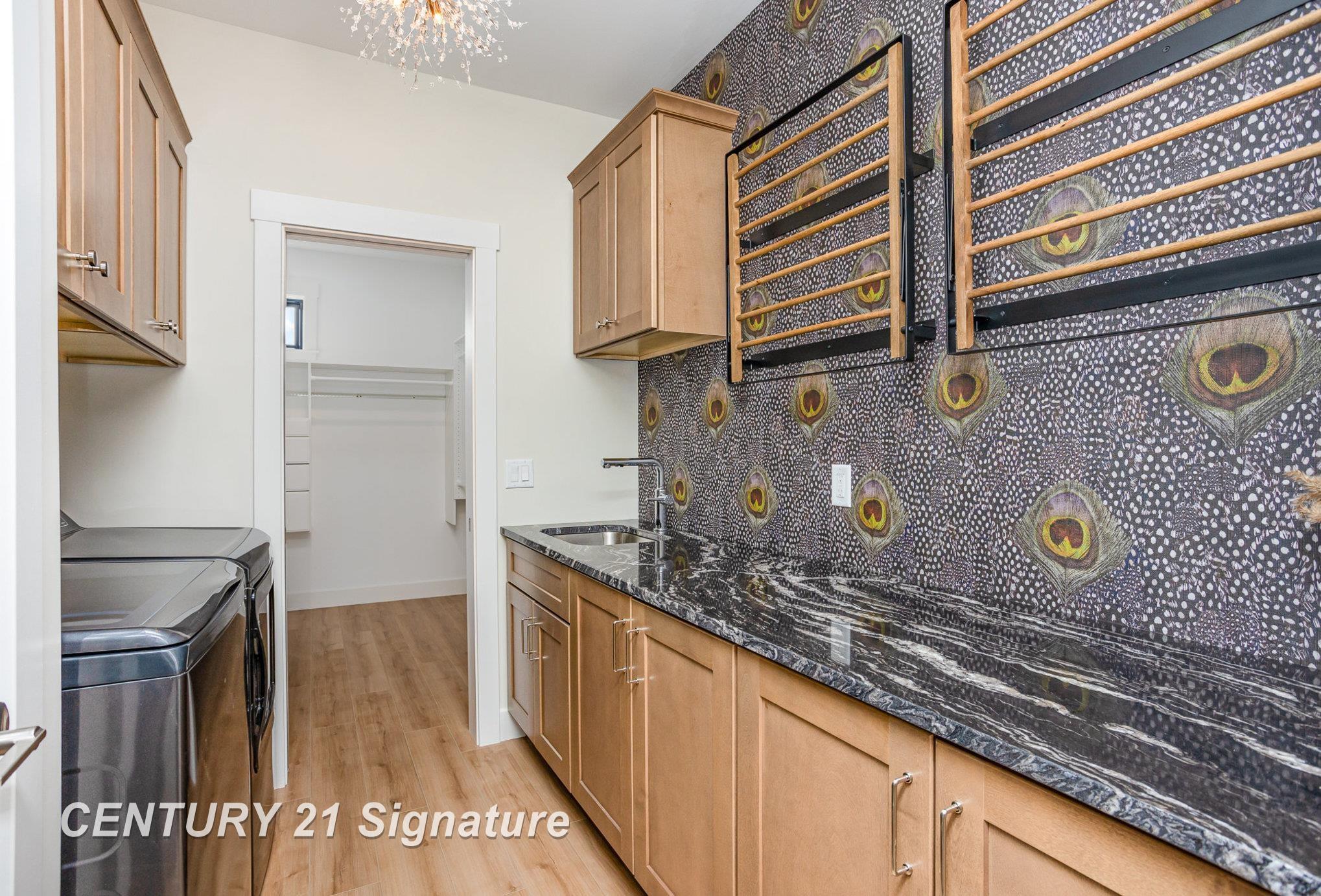 23 E Grove Court, Freeland, MI, 48623