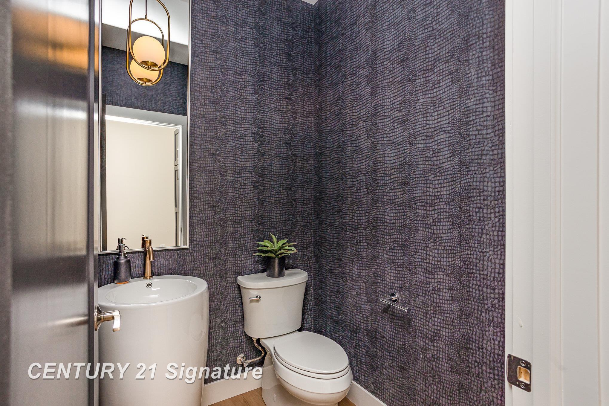 23 E Grove Court, Freeland, MI, 48623