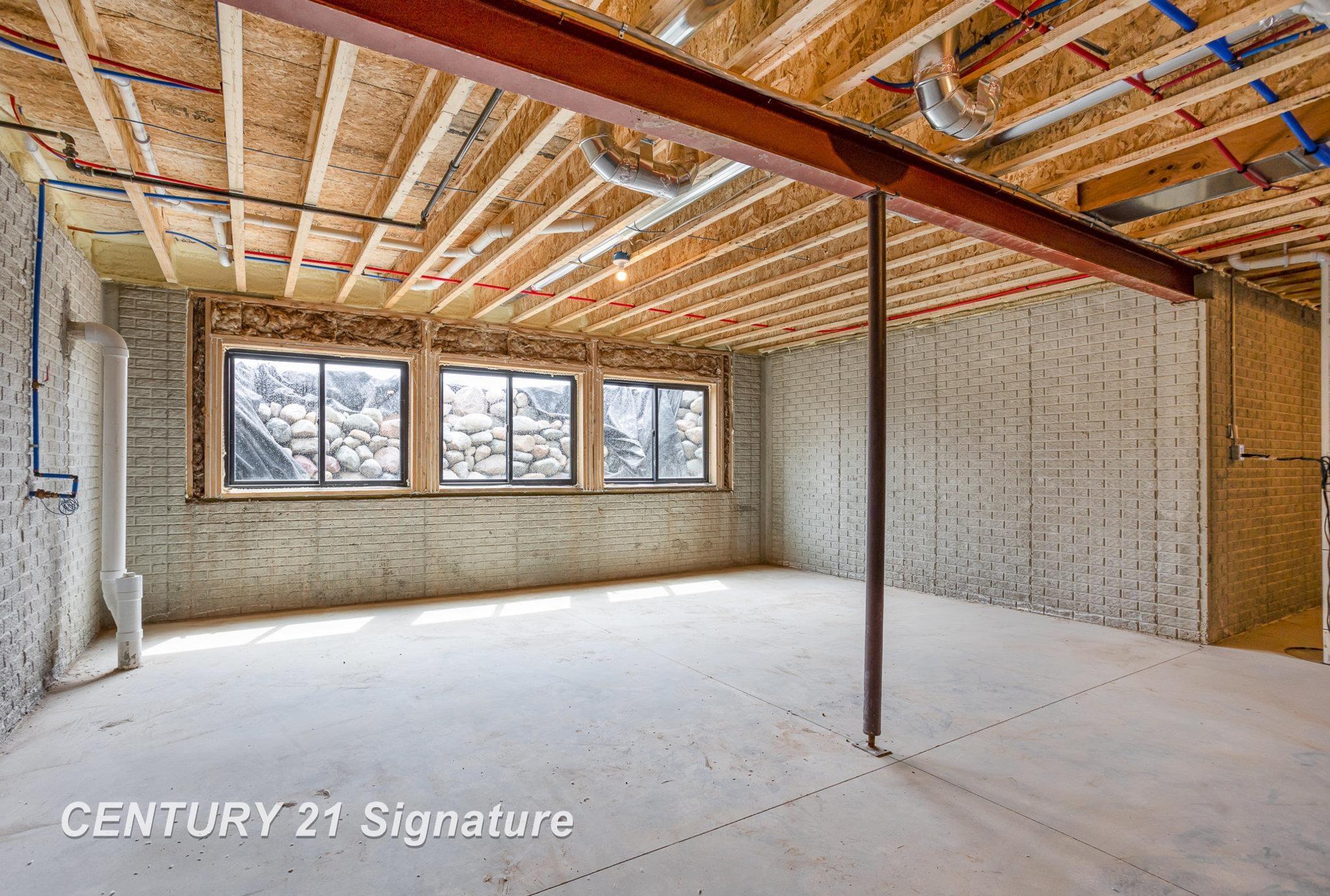 23 E Grove Court, Freeland, MI, 48623