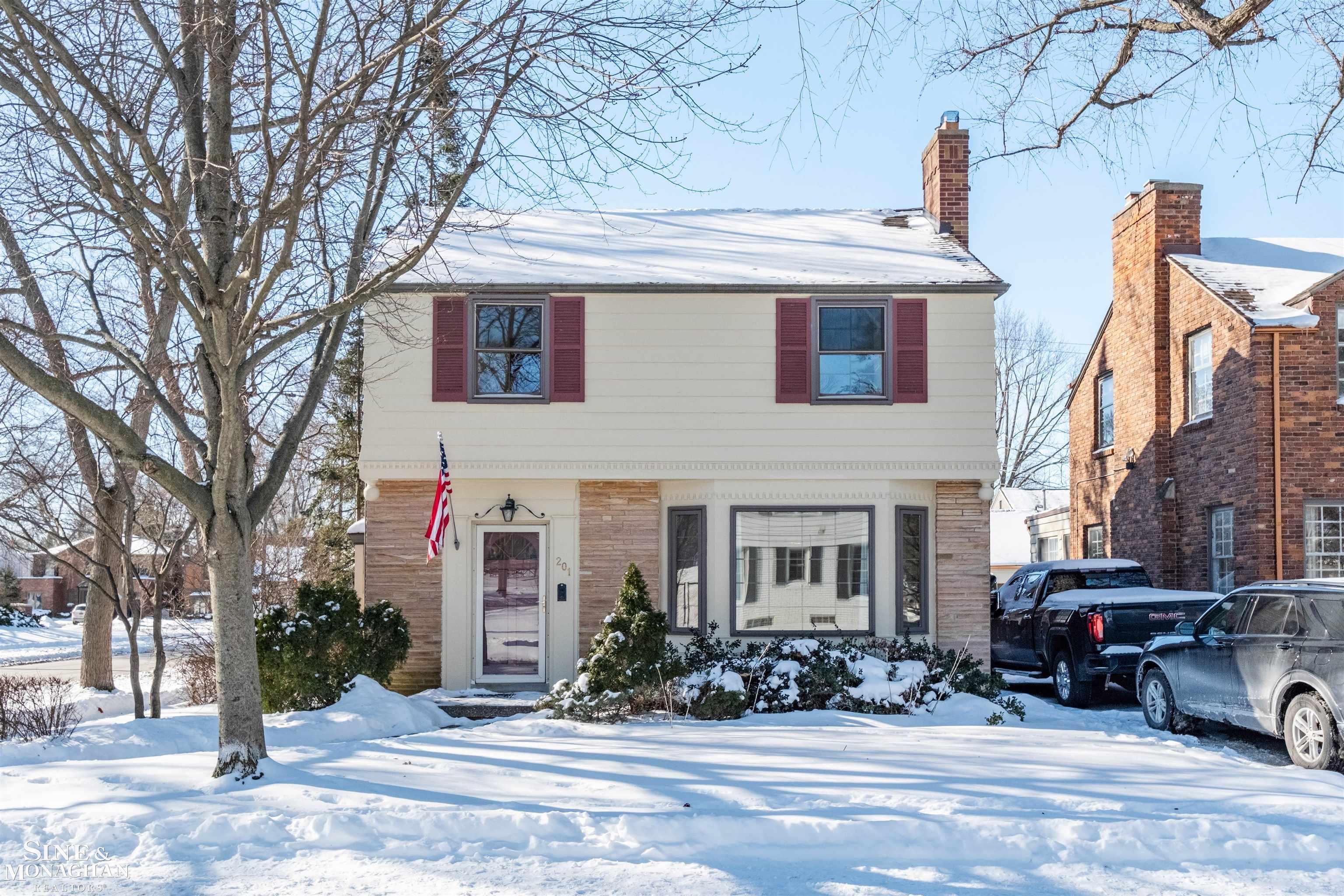 Grosse Pointe Farms, MI, 48236