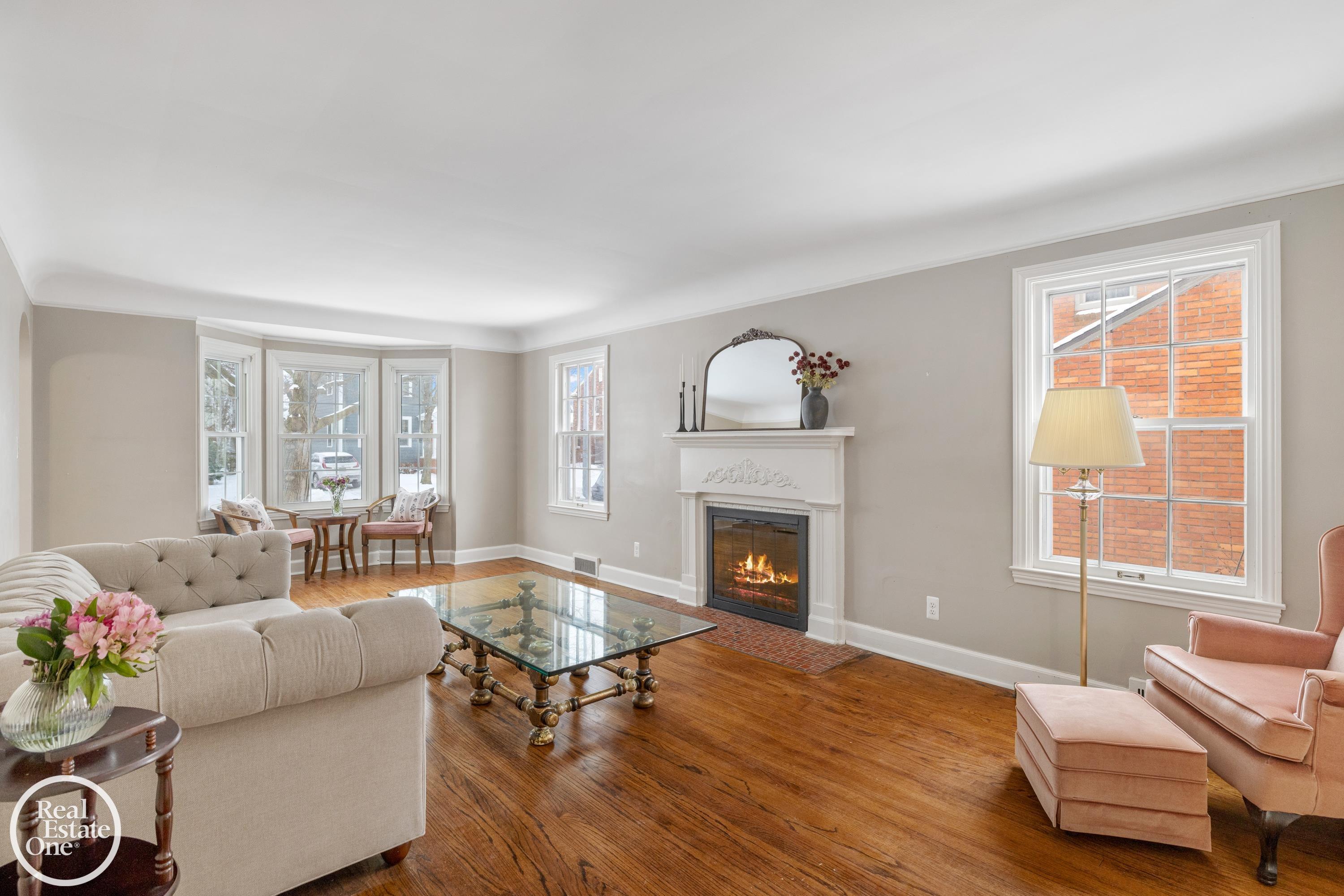 Homes for sale in Grosse Pointe City Wayne, MI | 781 Loraine St, Grosse Pointe City Wayne, MI 48230 | MLS# 58050198258