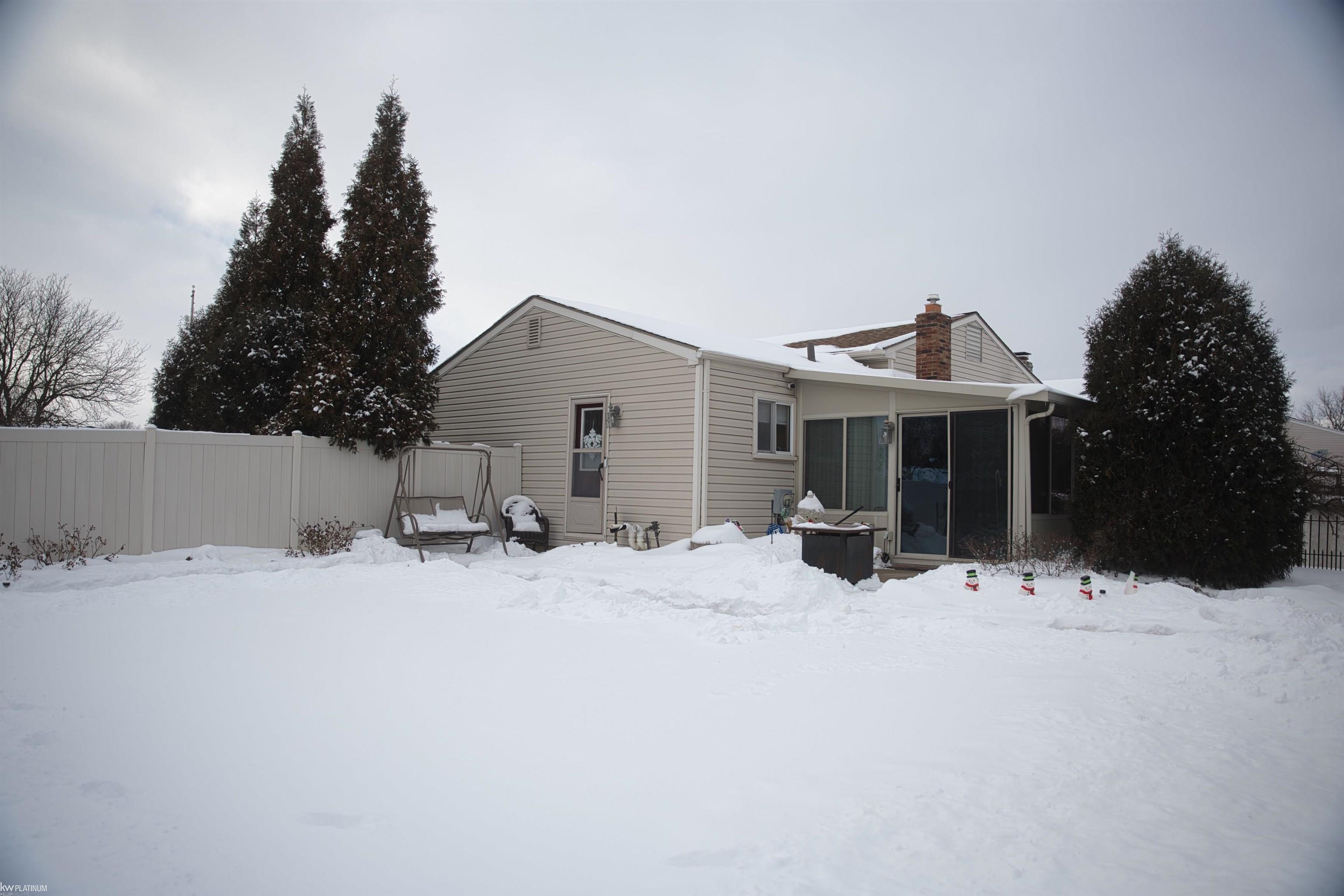 Sterling Heights, MI, 48310