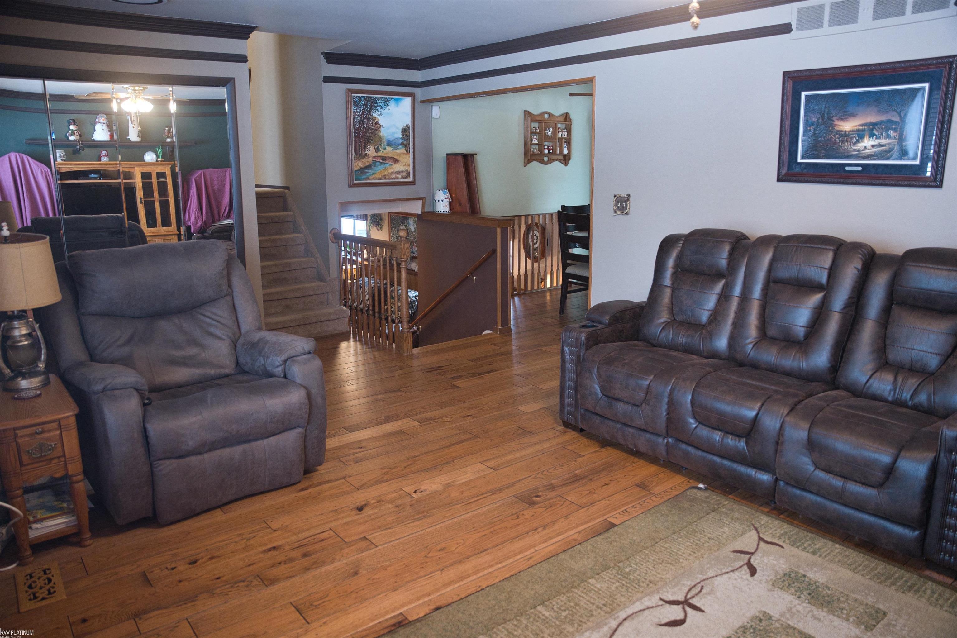 Sterling Heights, MI, 48310