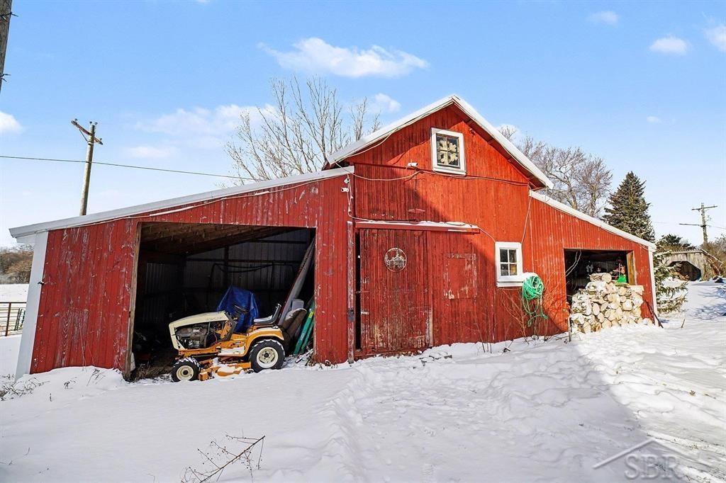 11851 N Crystal Road, Vestaburg, MI, 48891