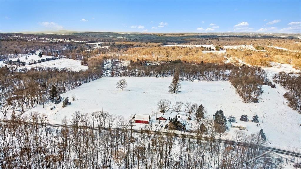 11851 N Crystal Road, Vestaburg, MI, 48891