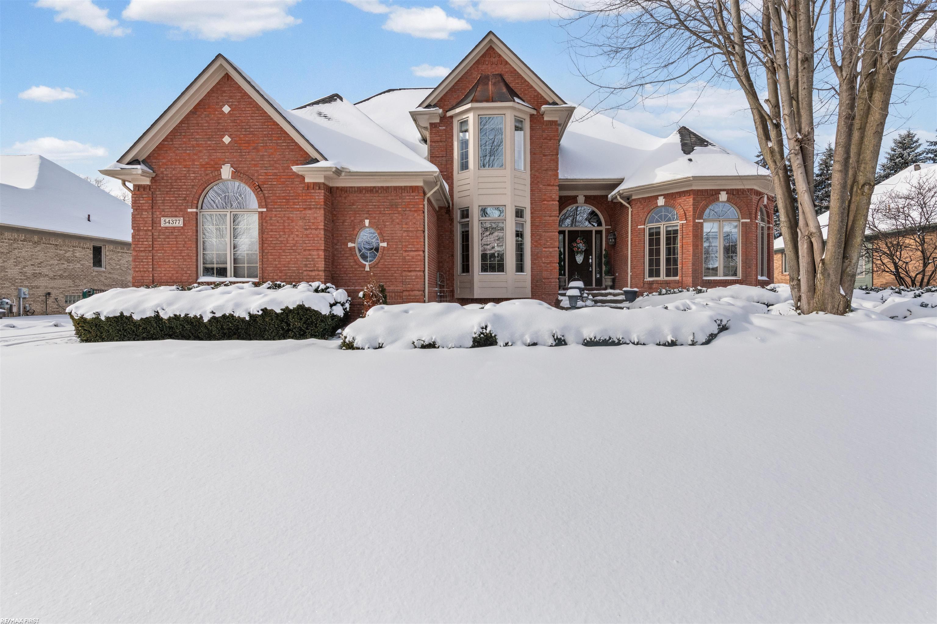 Shelby Twp, MI, 48315