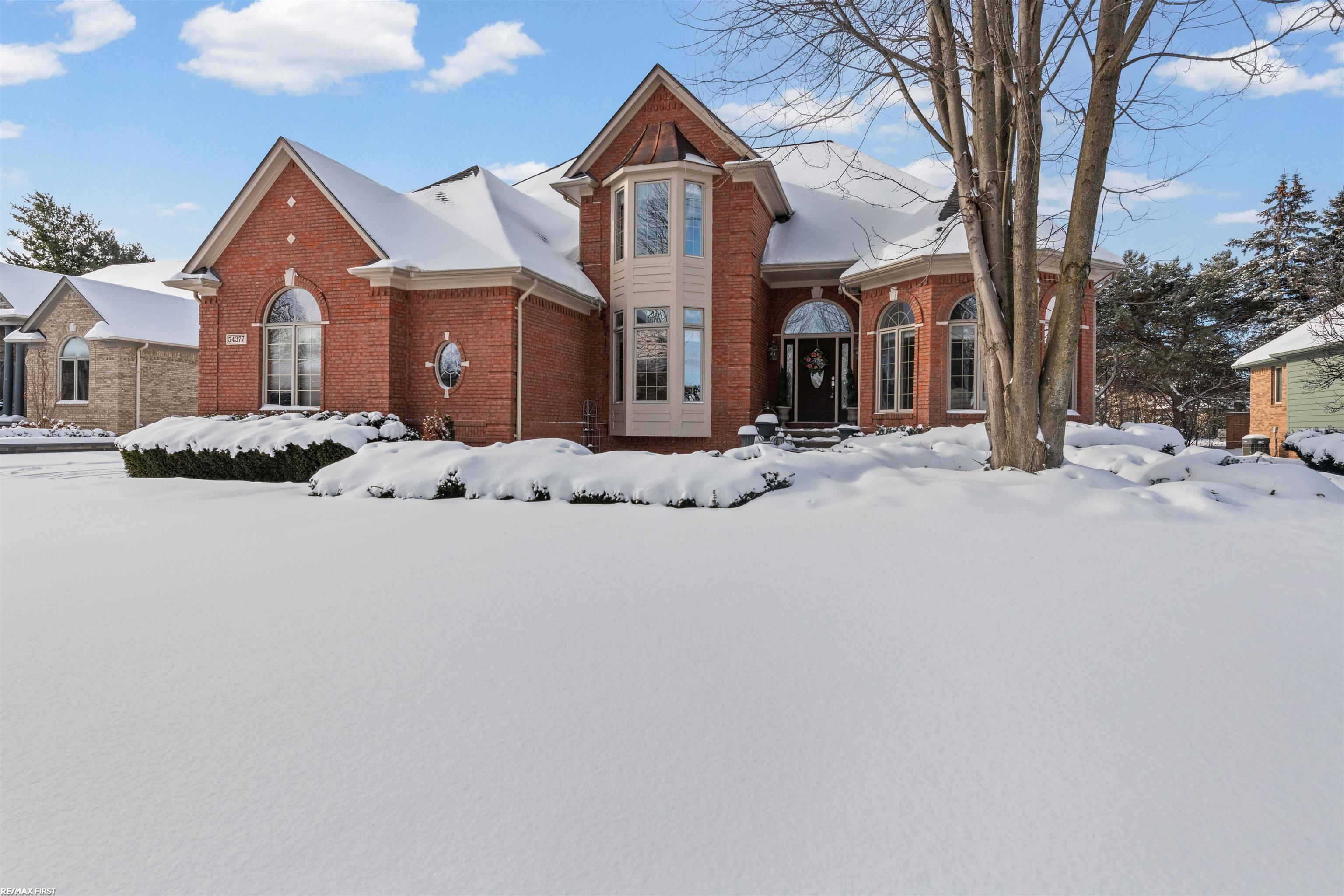 Shelby Twp, MI, 48315