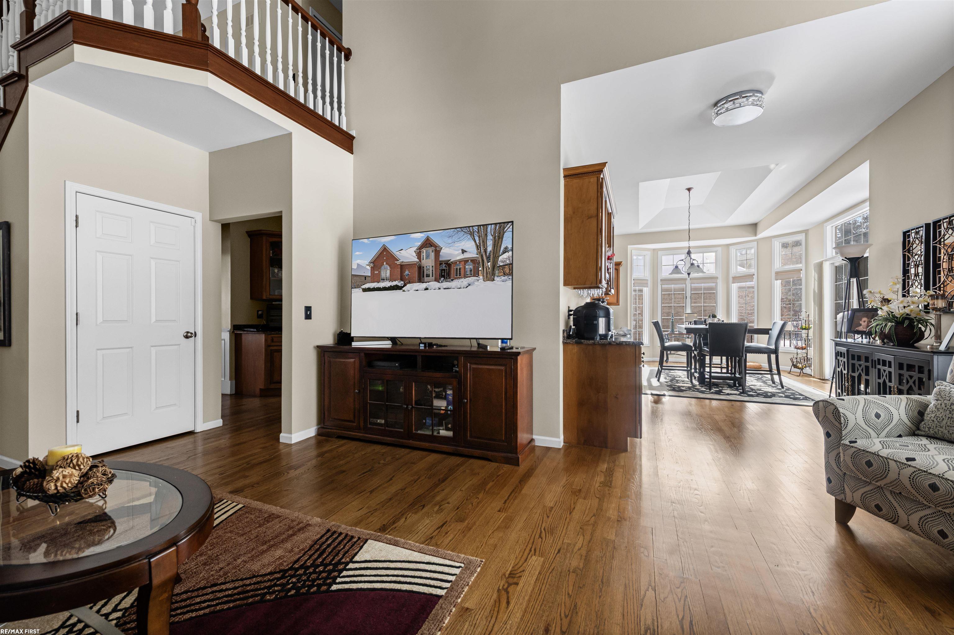 Shelby Twp, MI, 48315