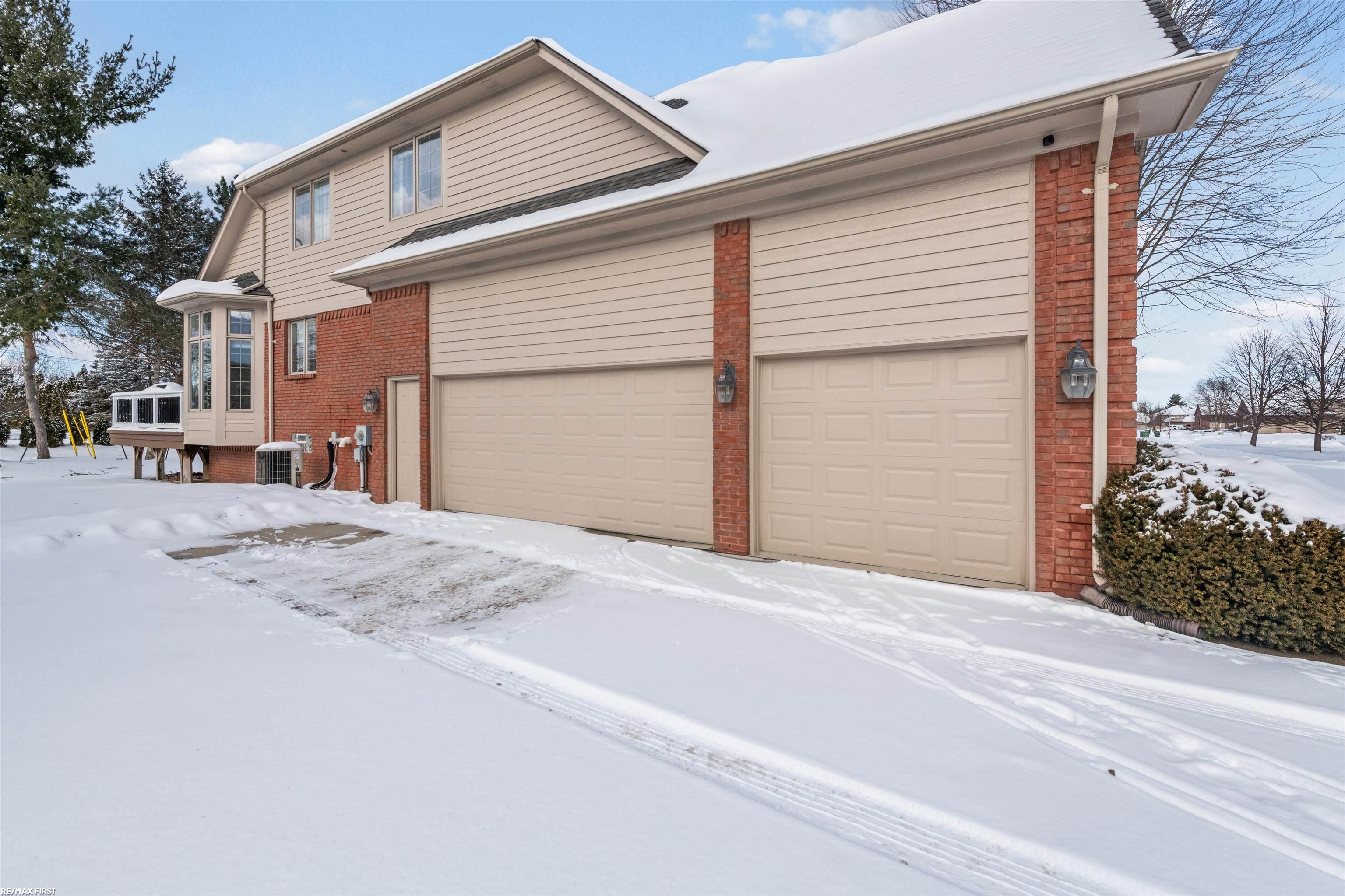 Shelby Twp, MI, 48315