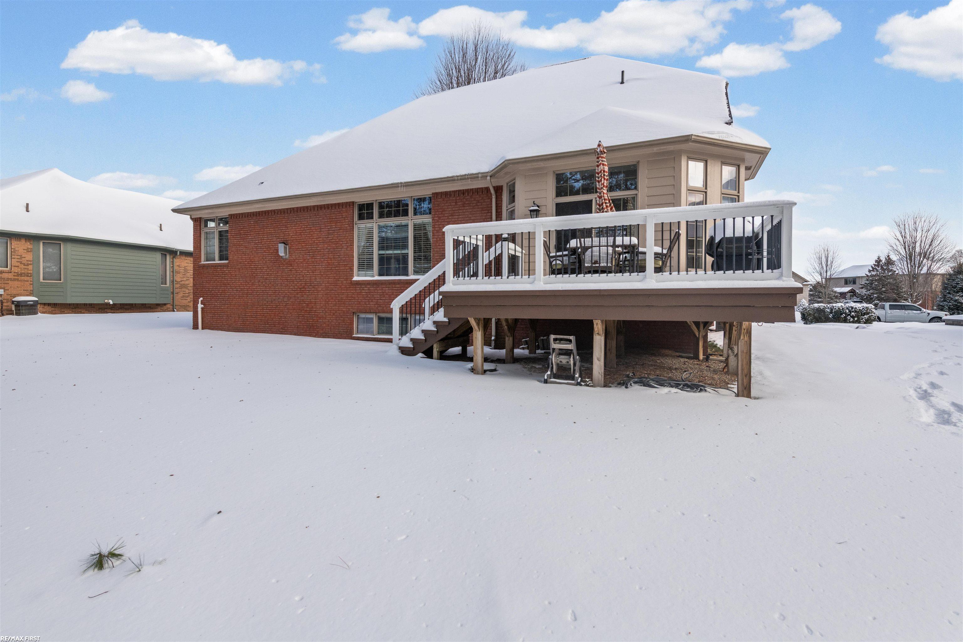 Shelby Twp, MI, 48315