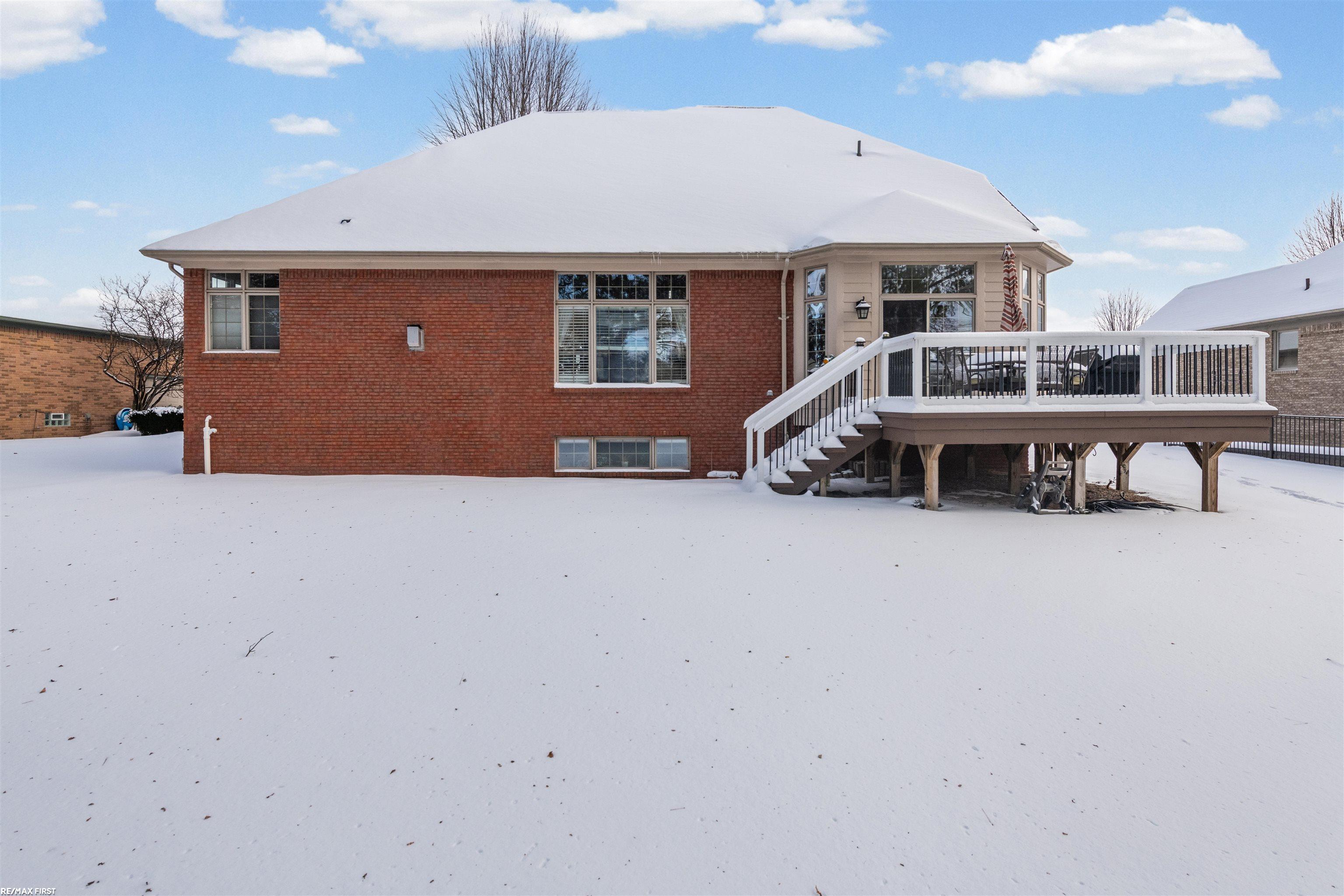 Shelby Twp, MI, 48315