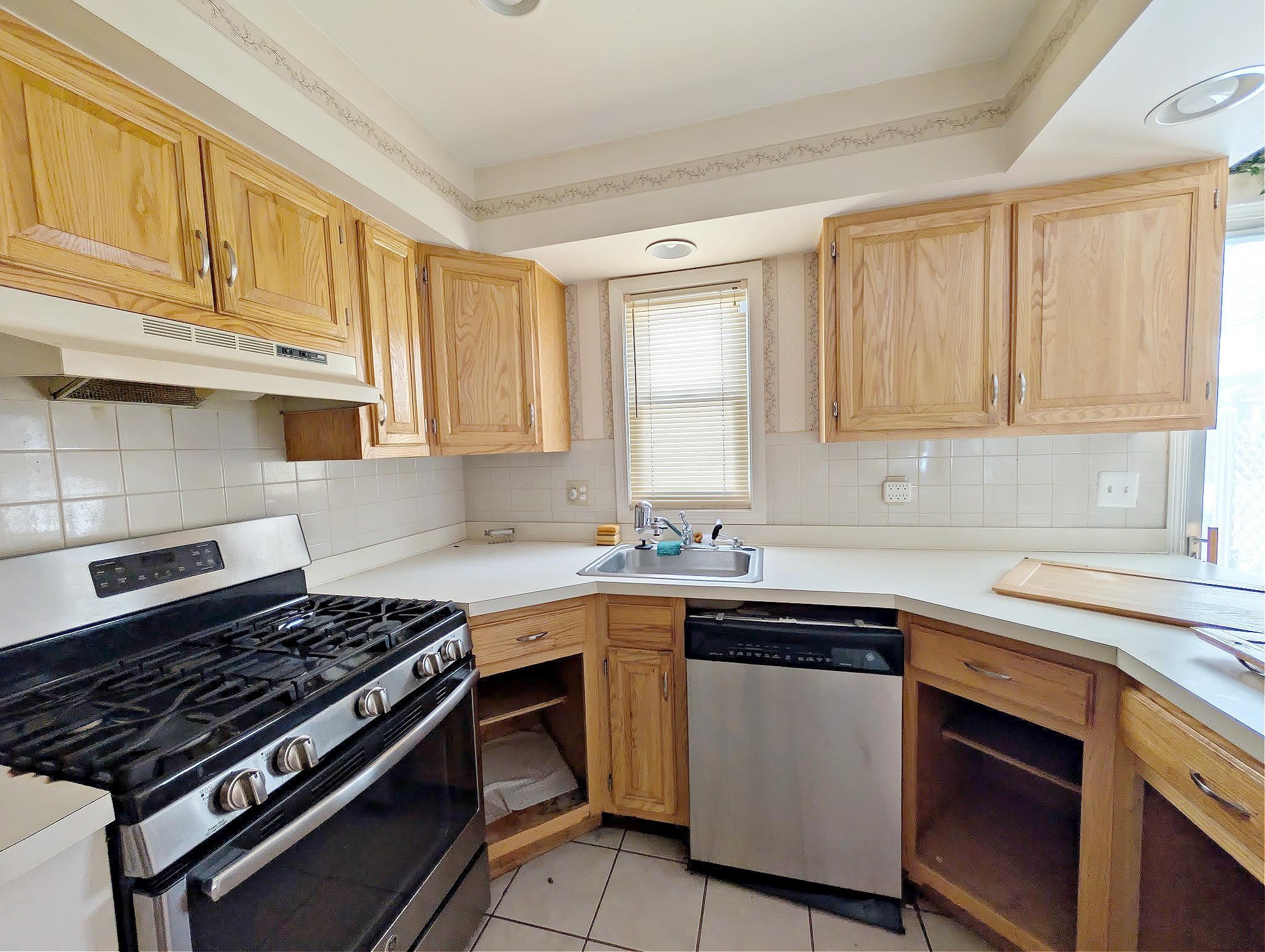 3320 Pencombe, Flint, MI 48504 Photo