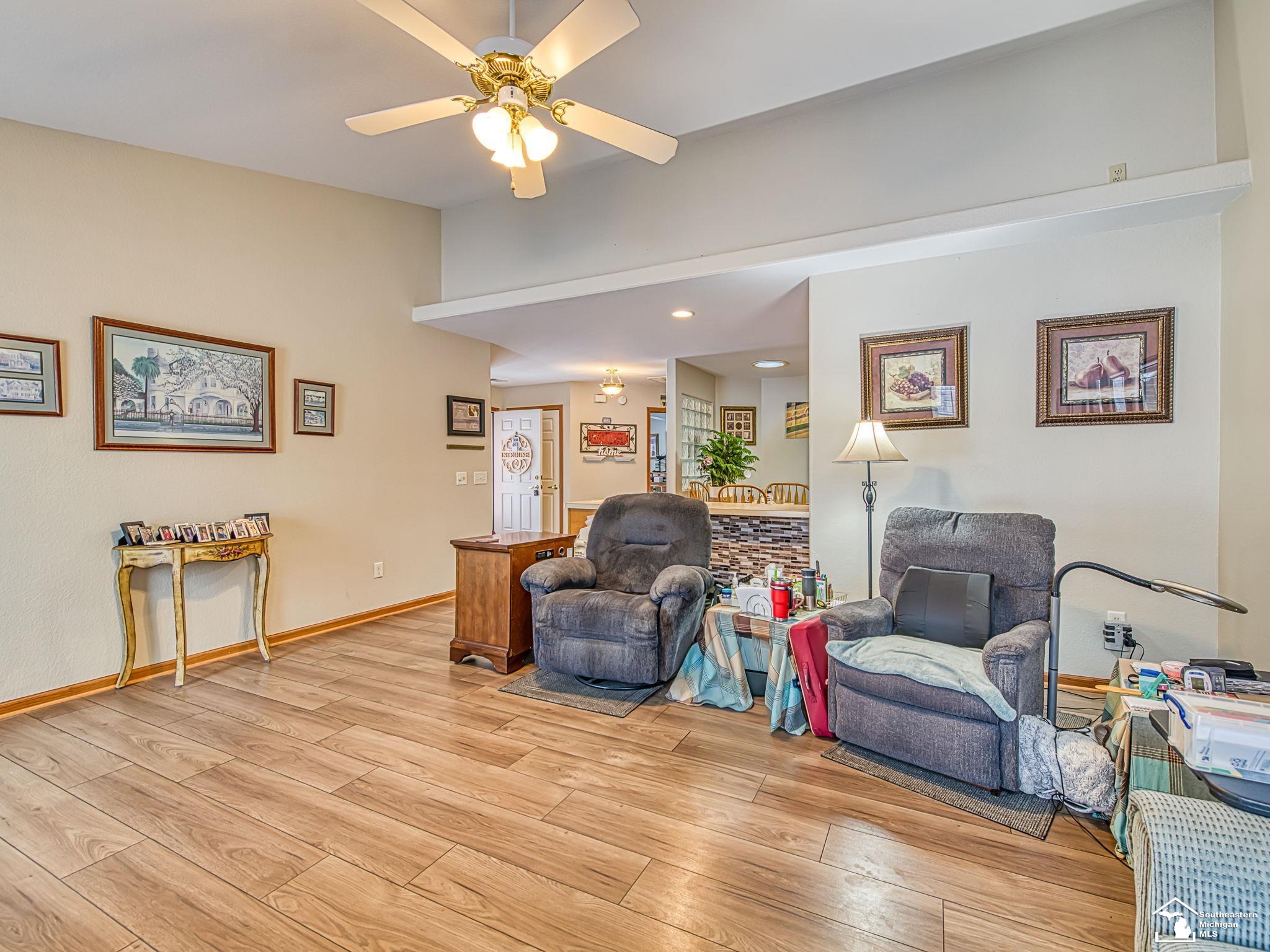 Temperance, MI, 48182