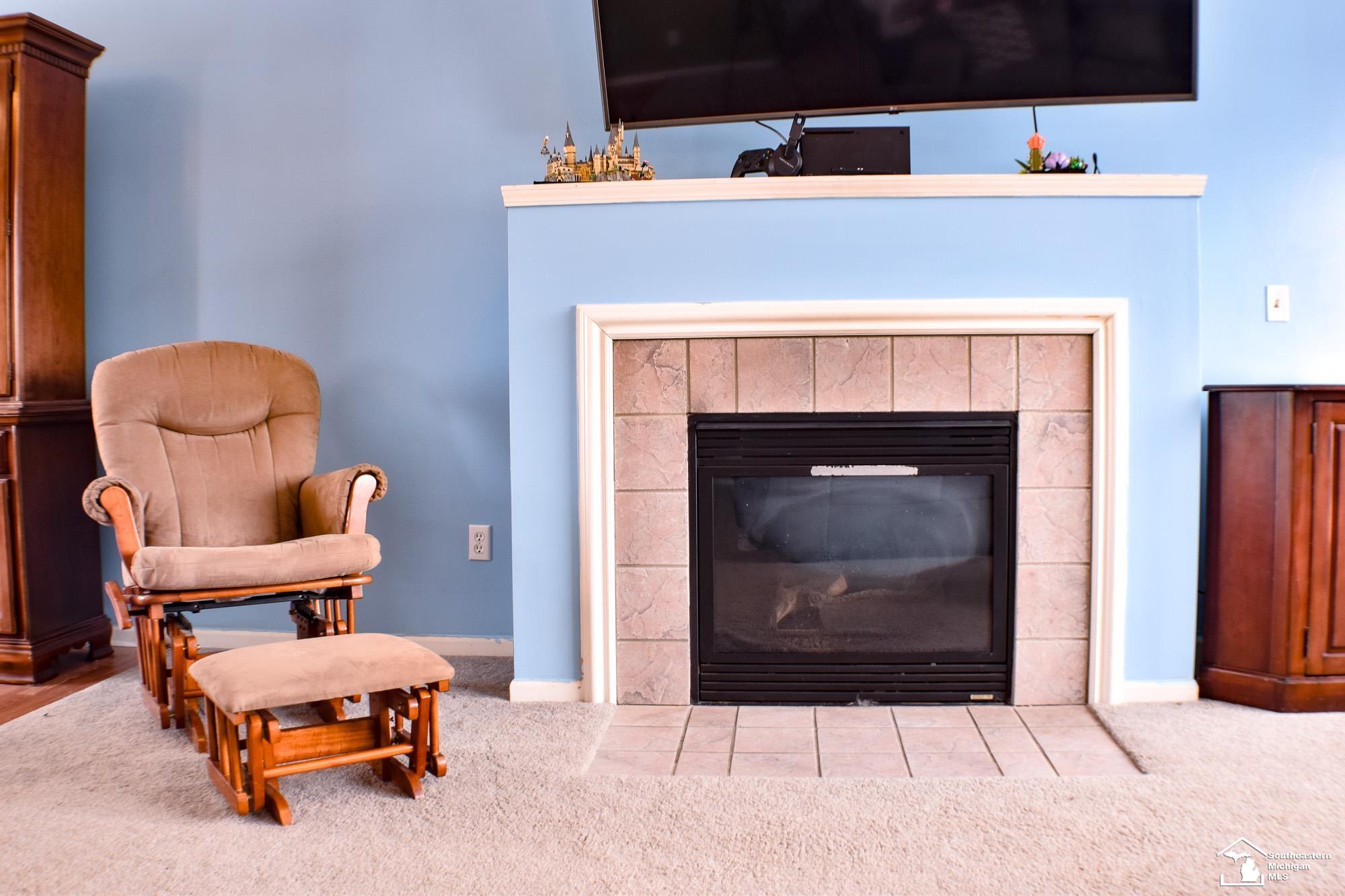 Homes for sale in Dundee, MI | 232 Dundee Ridge Dr, Dundee, MI 48131 | MLS# 50198399