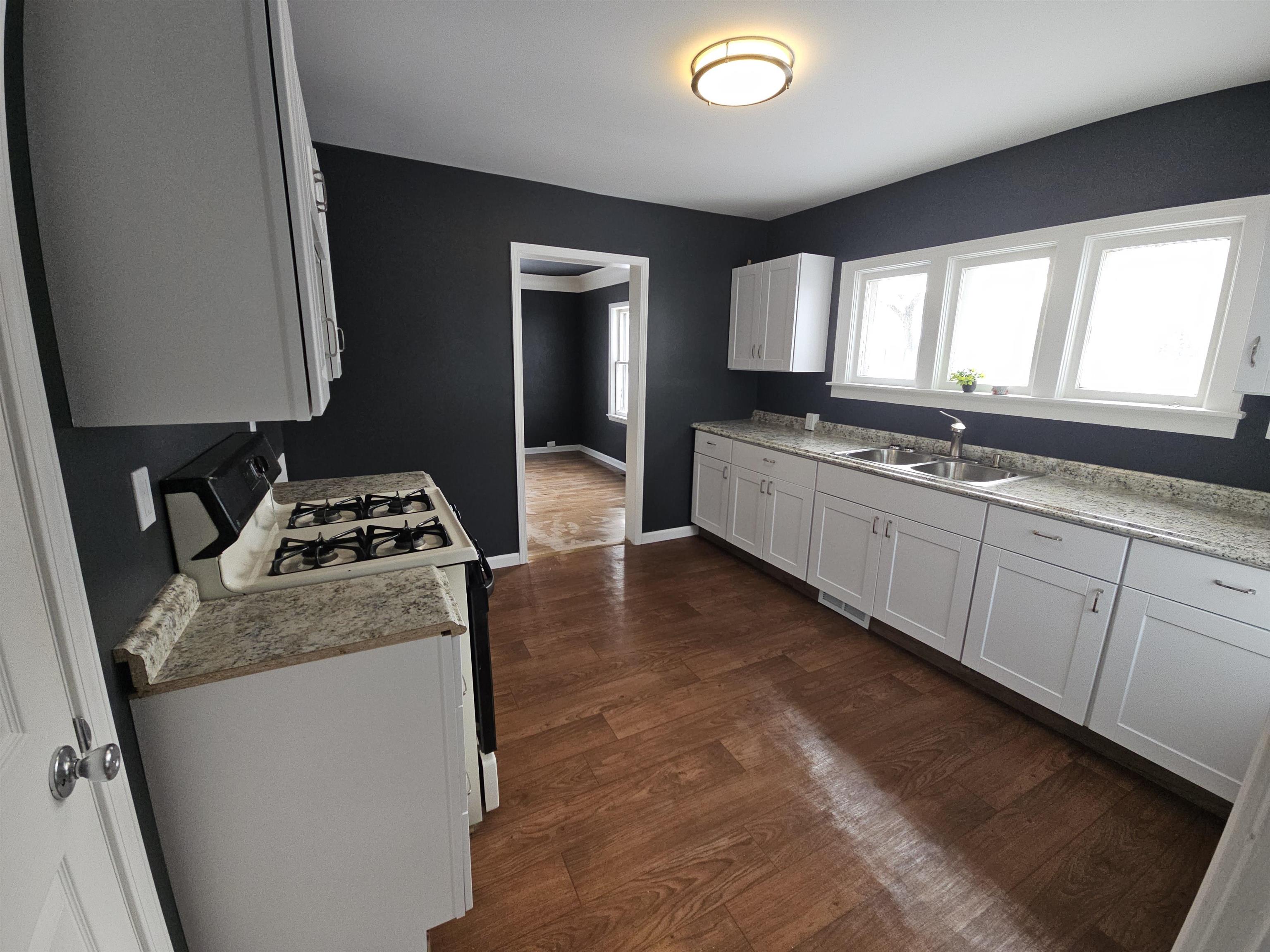 Homes for sale in Bay City, MI | 409 Lasalle St, Bay City, MI 48706 | MLS# 50198432