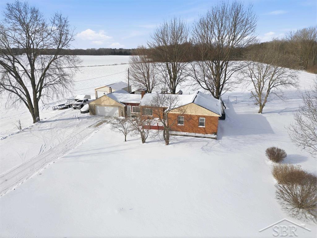 Homes for sale in Beaver Township Bay, MI | 2760 S Eight Mile Rd, Beaver Township Bay, MI 48611 | MLS# 61050198435