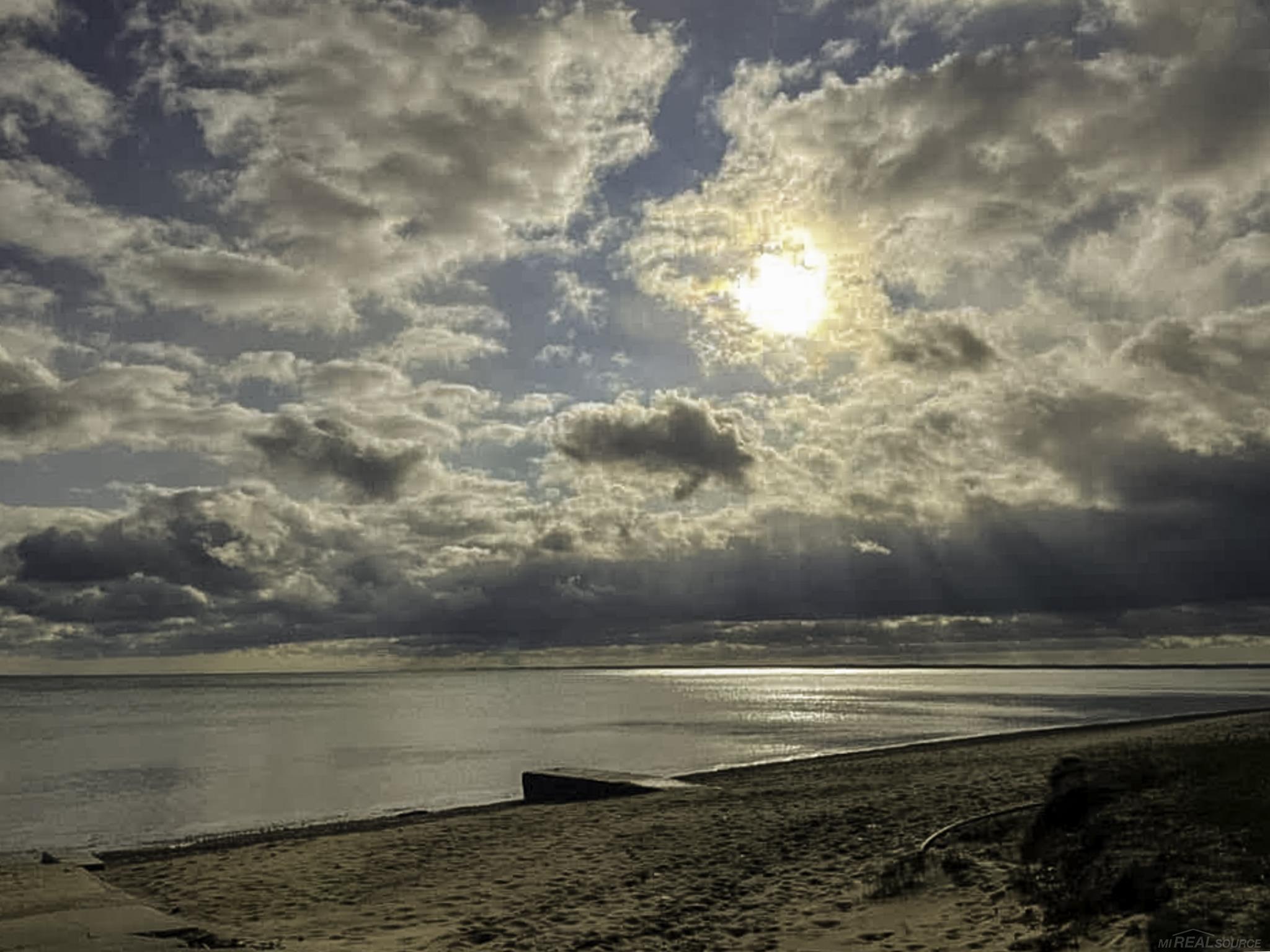 Homes for sale in Fort Gratiot, MI | 3055 Maplewood Dr, Fort Gratiot, MI 48059 | MLS# 50198442