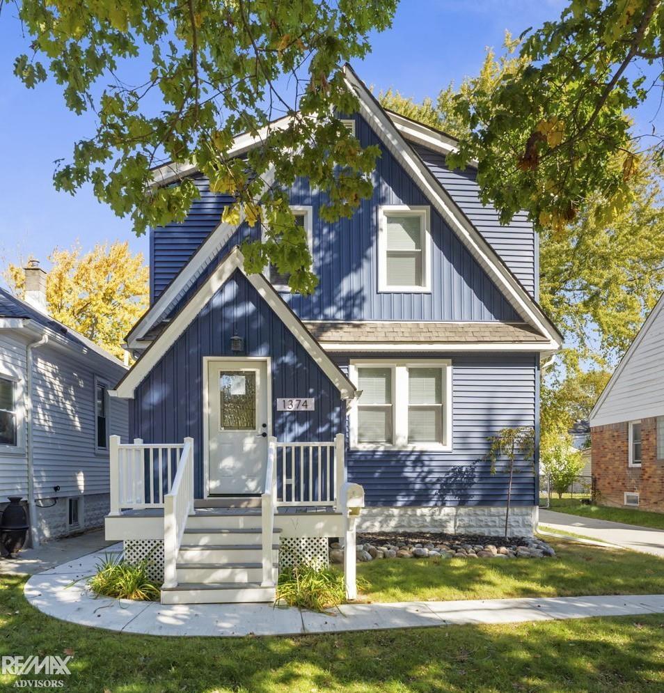 Homes for sale in Grosse Pointe Woods City Wayne, MI | 1374 Anita Ave, Grosse Pointe Woods City Wayne, MI 48236 | MLS# 58050198448