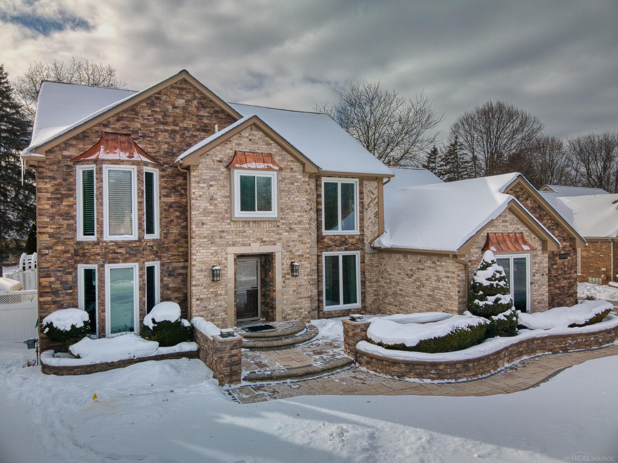 Homes for sale in Shelby Twp, MI | 13848 Woodsett Ct, Shelby Twp, MI 48315 | MLS# 50198472