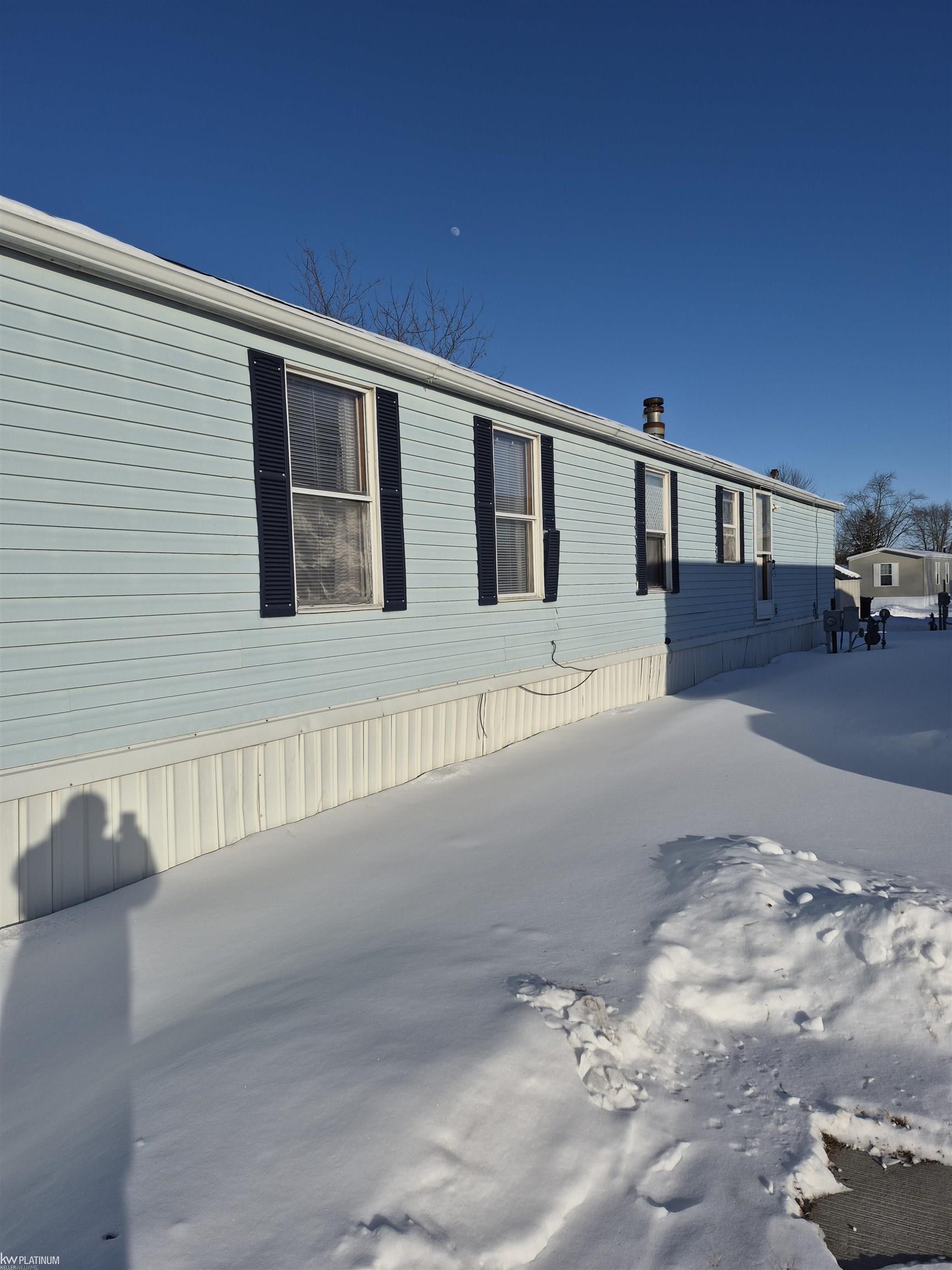 Homes for sale in Casco, MI | 5238 Bud Ln, Casco, MI 48064 | MLS# 50198474