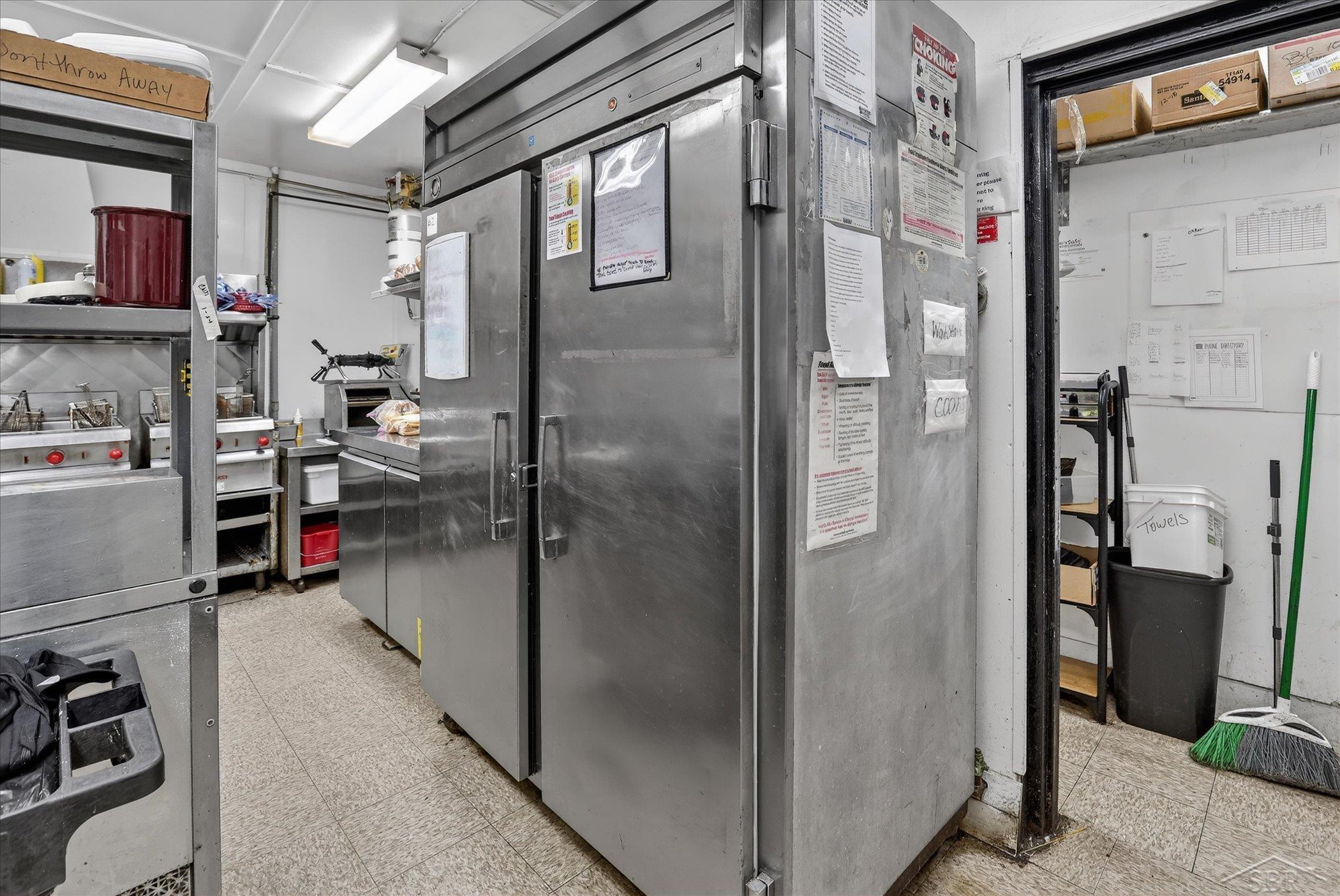 5937 W Higgins Lake Drive, Roscommon, MI, 48653