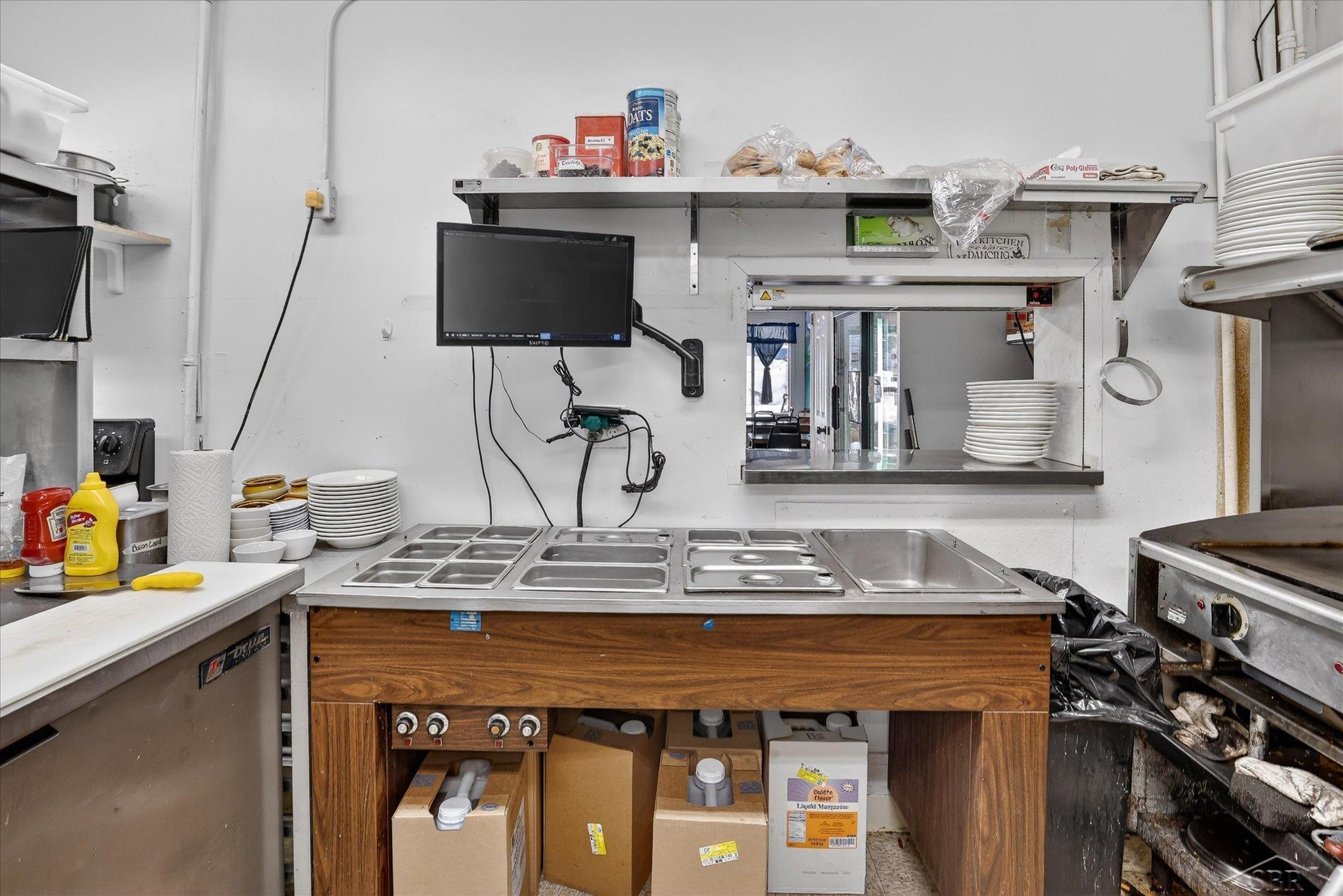 5937 W Higgins Lake Drive, Roscommon, MI, 48653