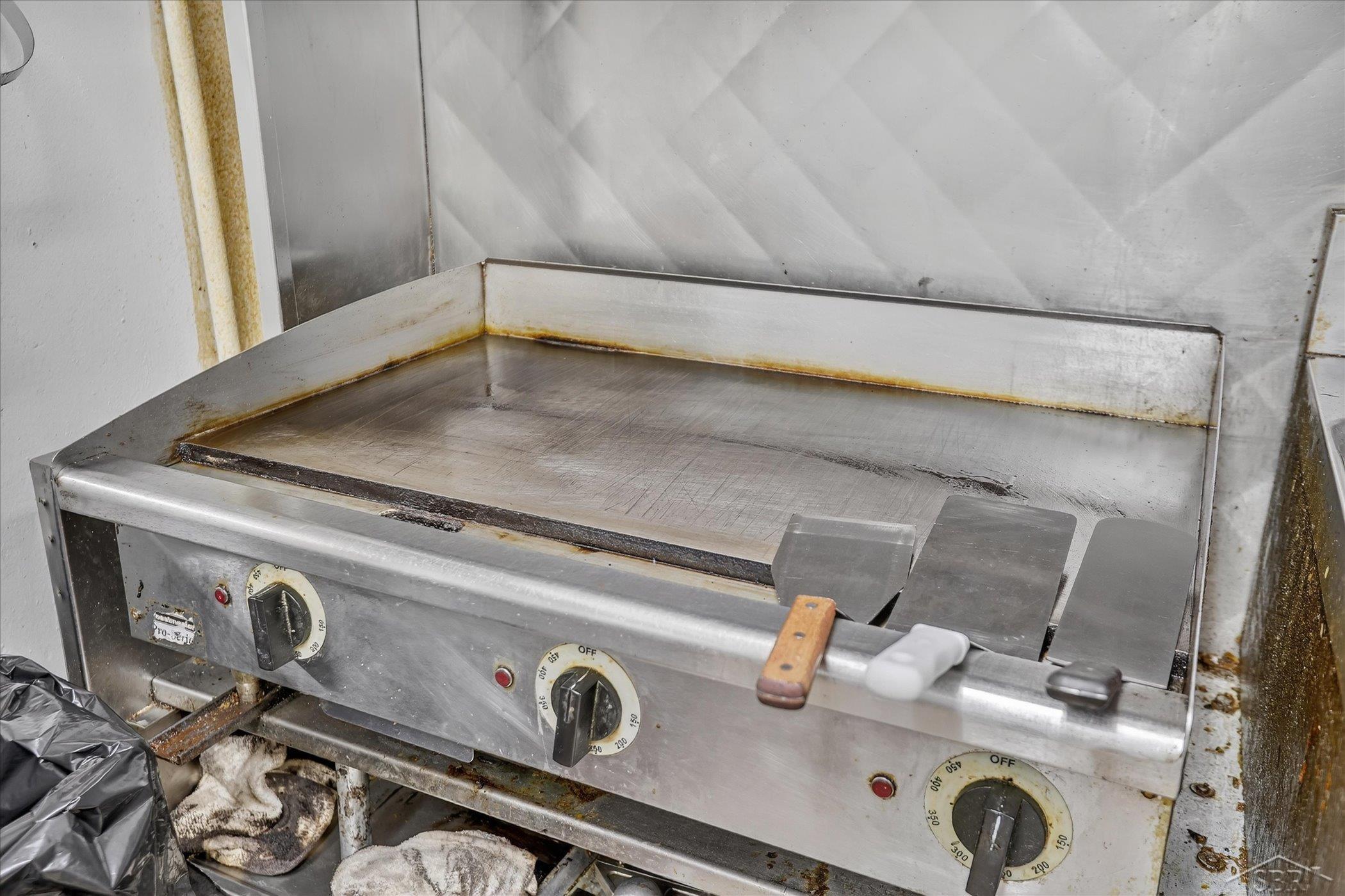 5937 W Higgins Lake Drive, Roscommon, MI, 48653