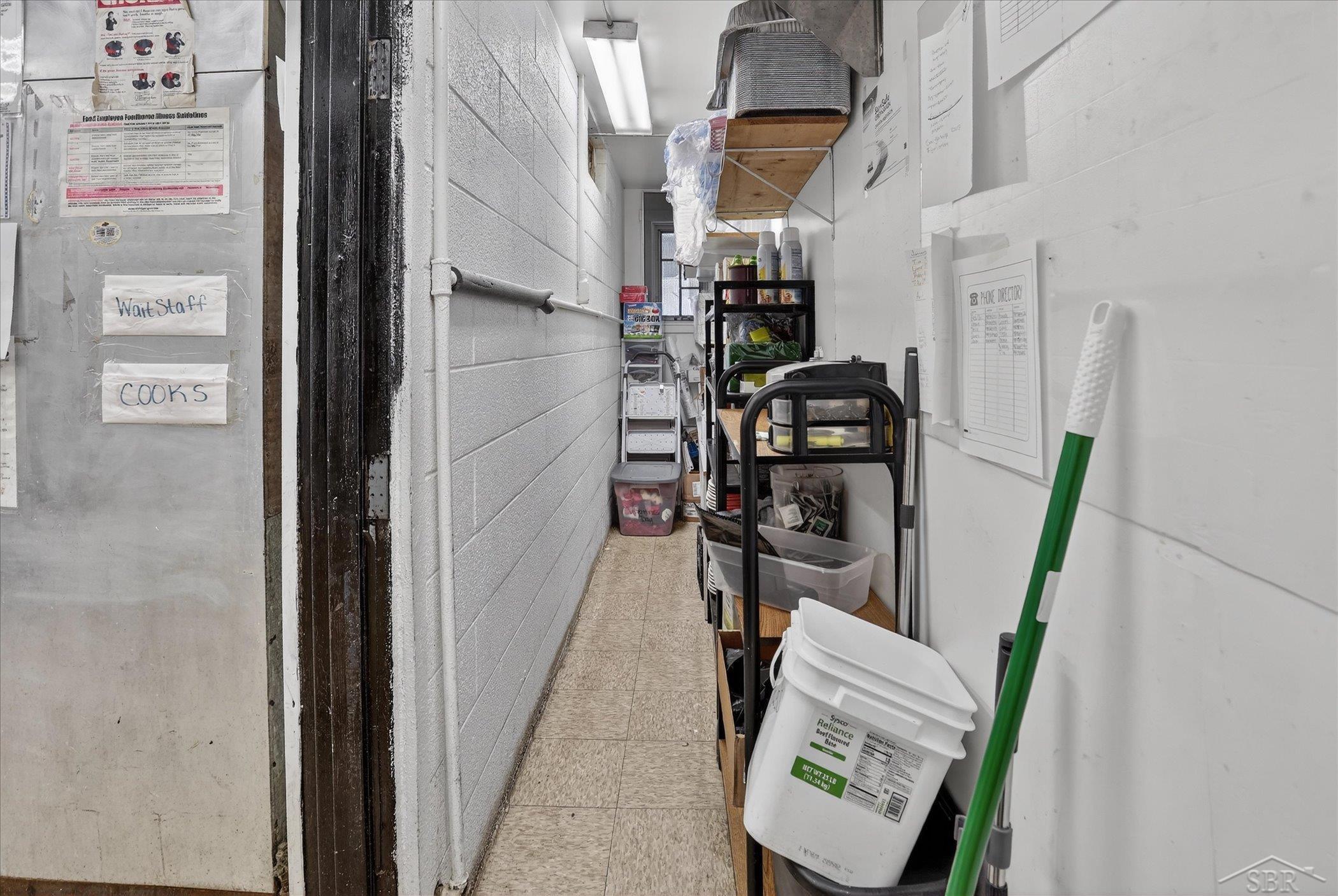 5937 W Higgins Lake Drive, Roscommon, MI, 48653