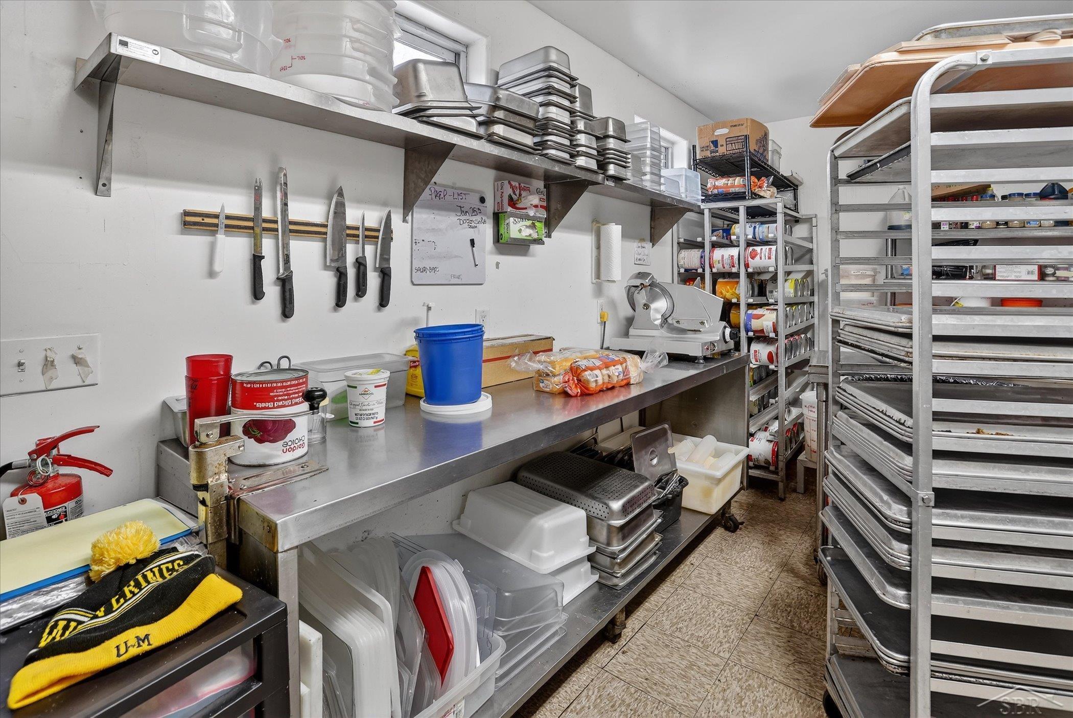 5937 W Higgins Lake Drive, Roscommon, MI, 48653