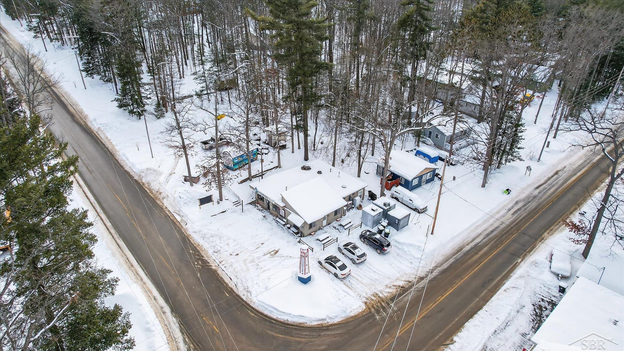 5937 W Higgins Lake Drive, Roscommon, MI, 48653